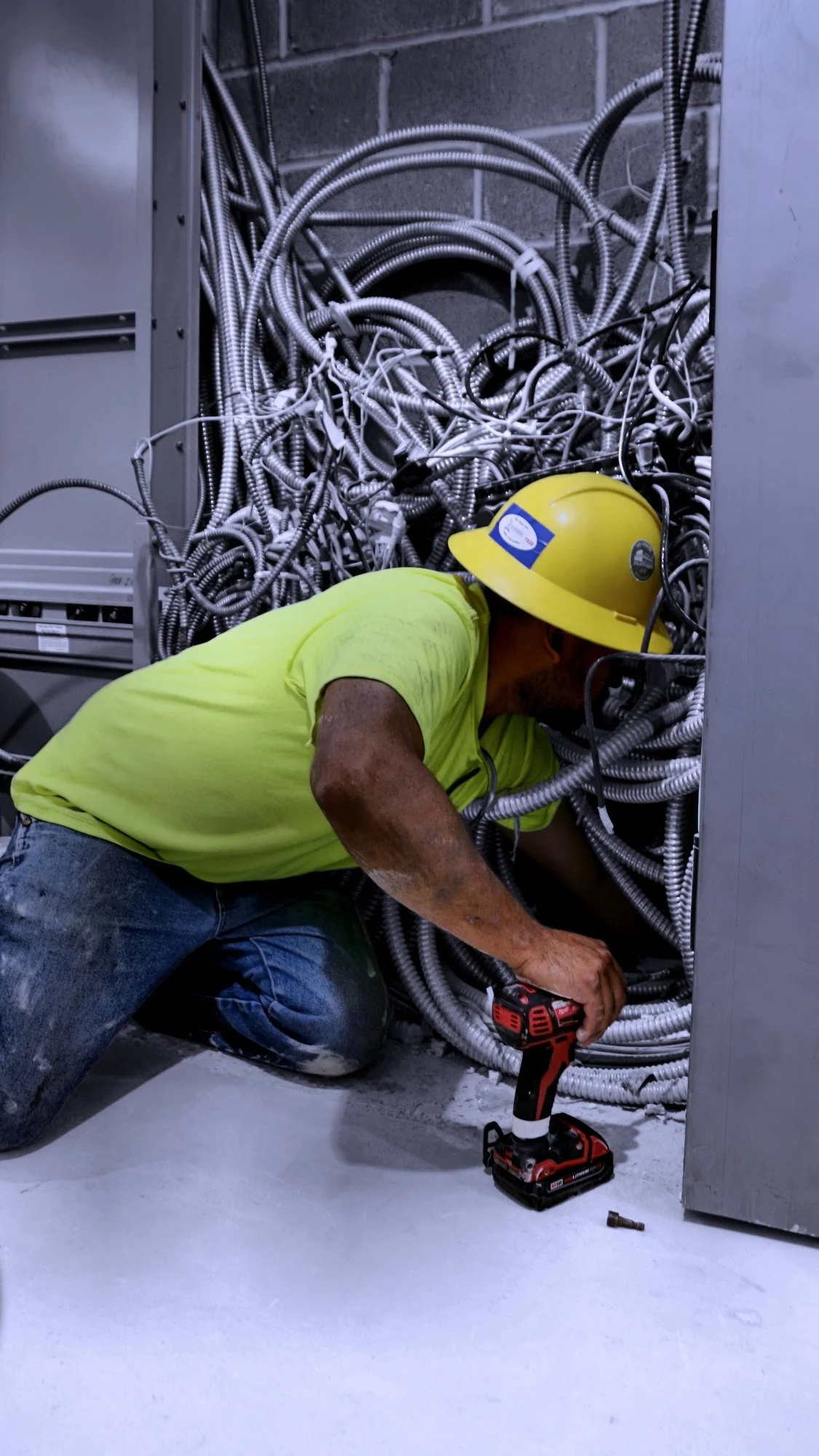 230803.A.02.Y.02 - Electrician at Work