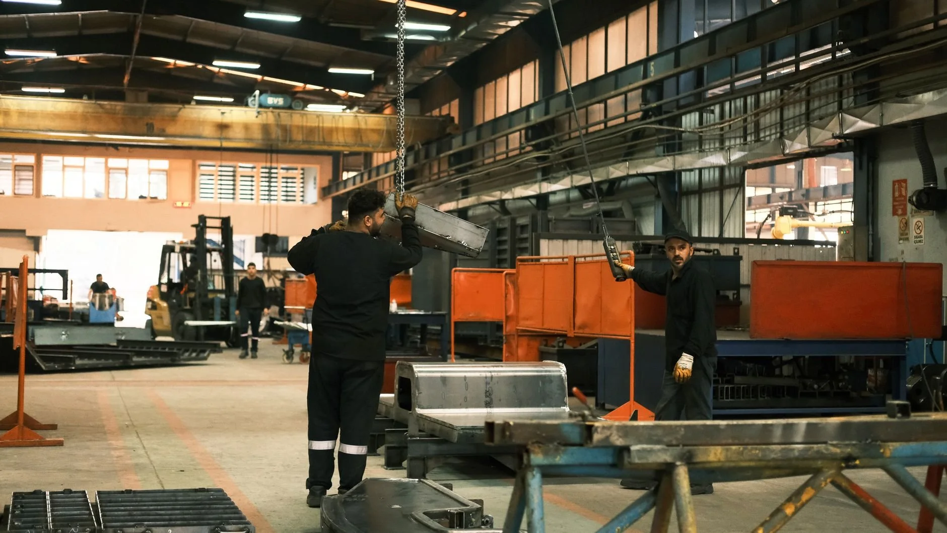 Mastering Multi-Stage Lift Work Orders in Heavy Rigging
