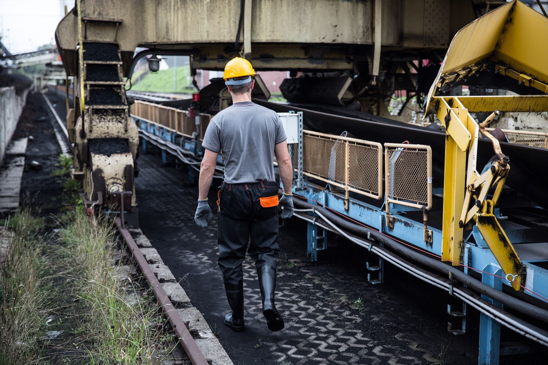 How BC Industrial Contractors Modernize Field Operations