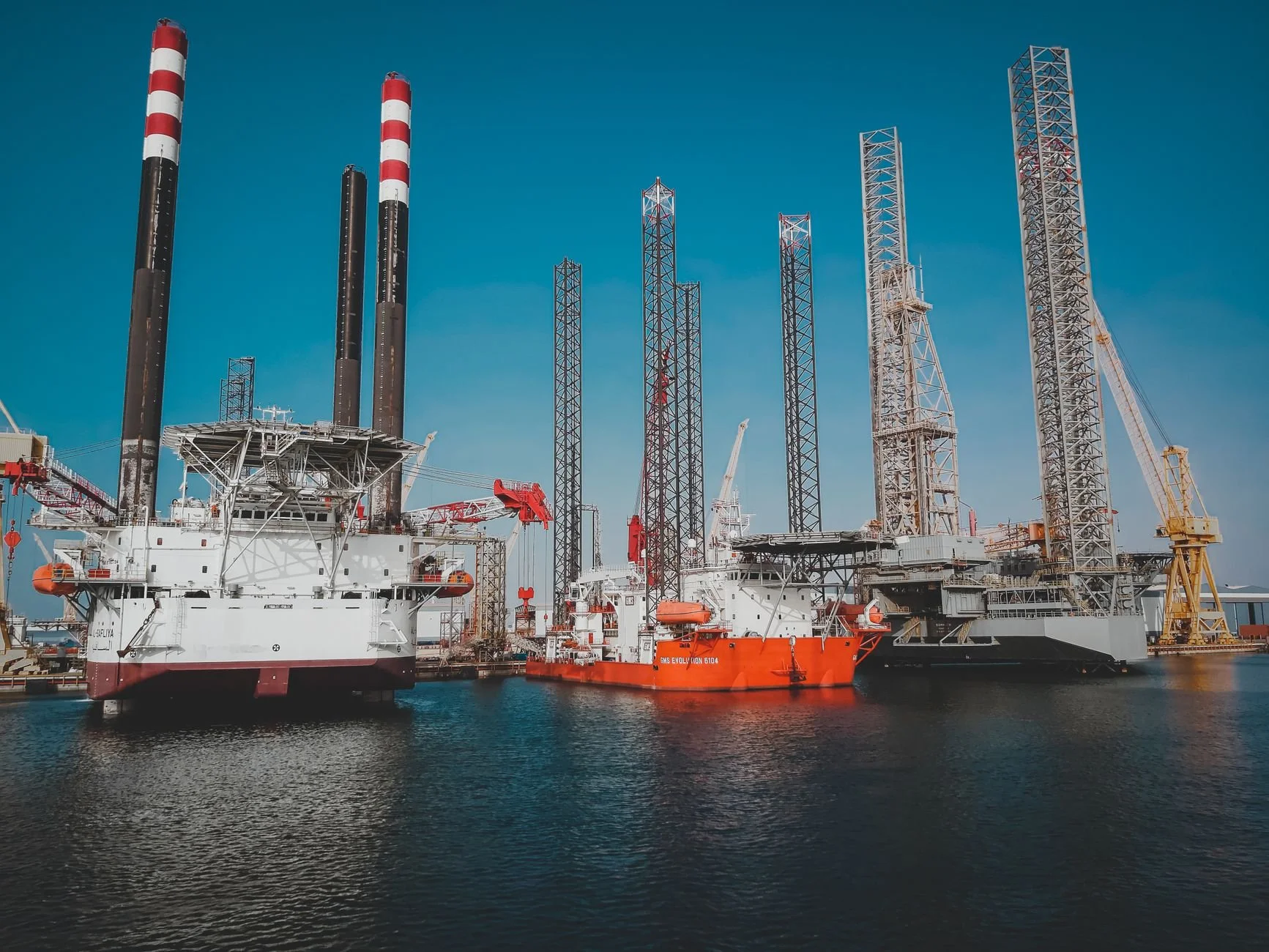 Heavy Rigging Equipment Utilization: The 2026 ROI Guide