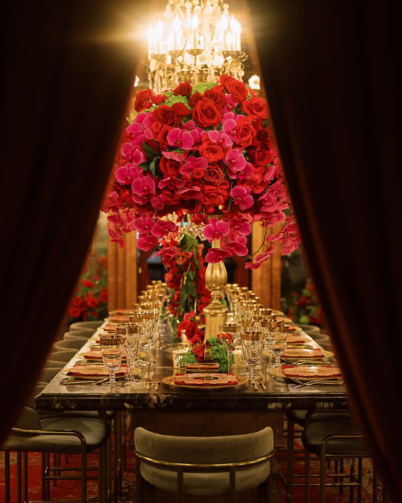 ✨ A Feast For The Senses ✨Every celebration, grand or intimate, revolves around creating unforgettable experiences for our clients and their cherished guests. 

It&rsquo;s a symphony of the senses, where each element is thoughtfully composed to reson