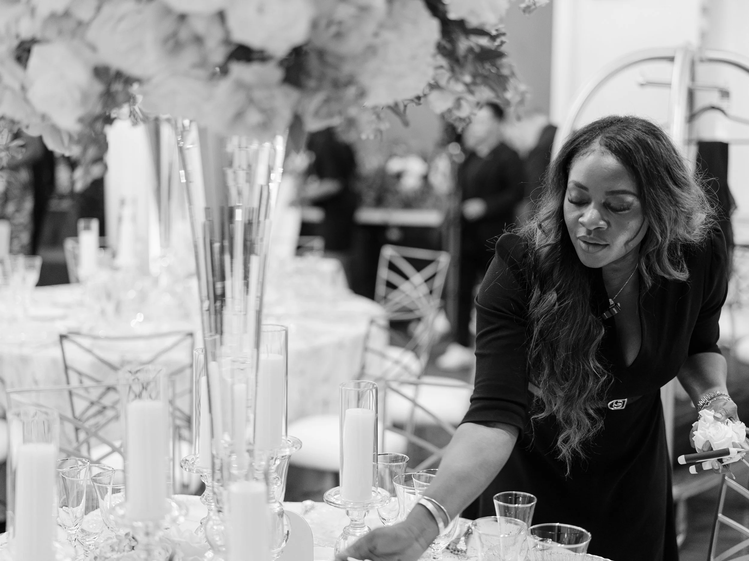Akeshi Akinseye sharing tablescape tips featured in Forbes