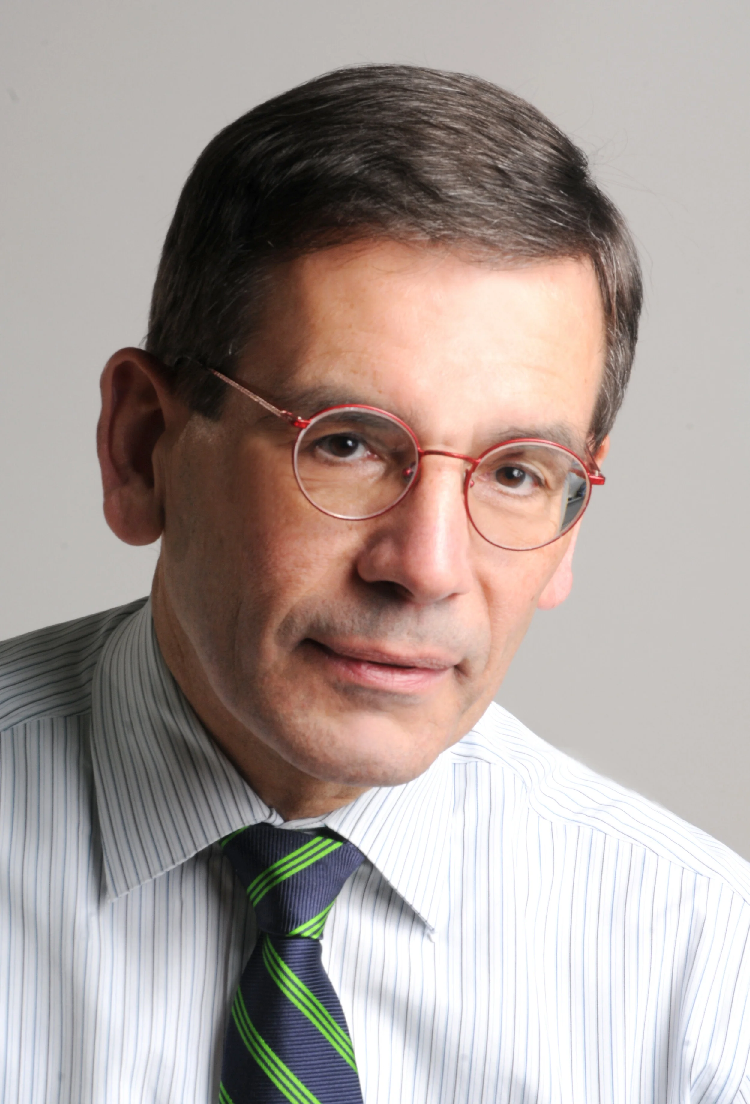 karl_van_bibber_photo.jpg