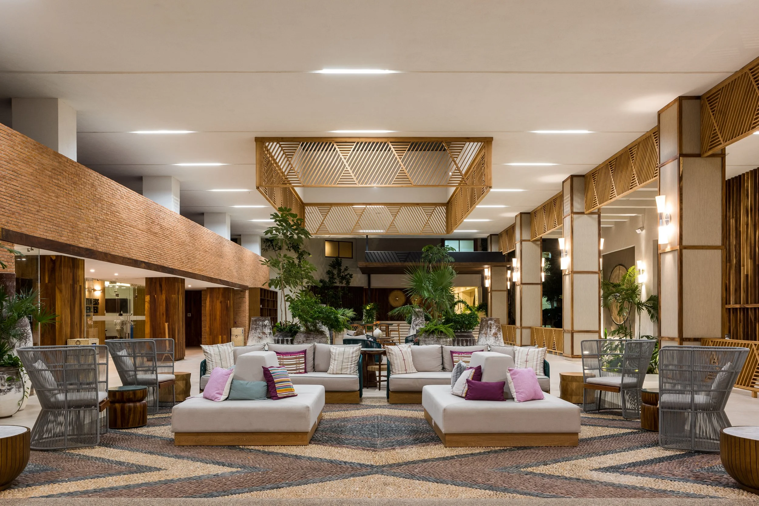 Sheraton Bugancilias