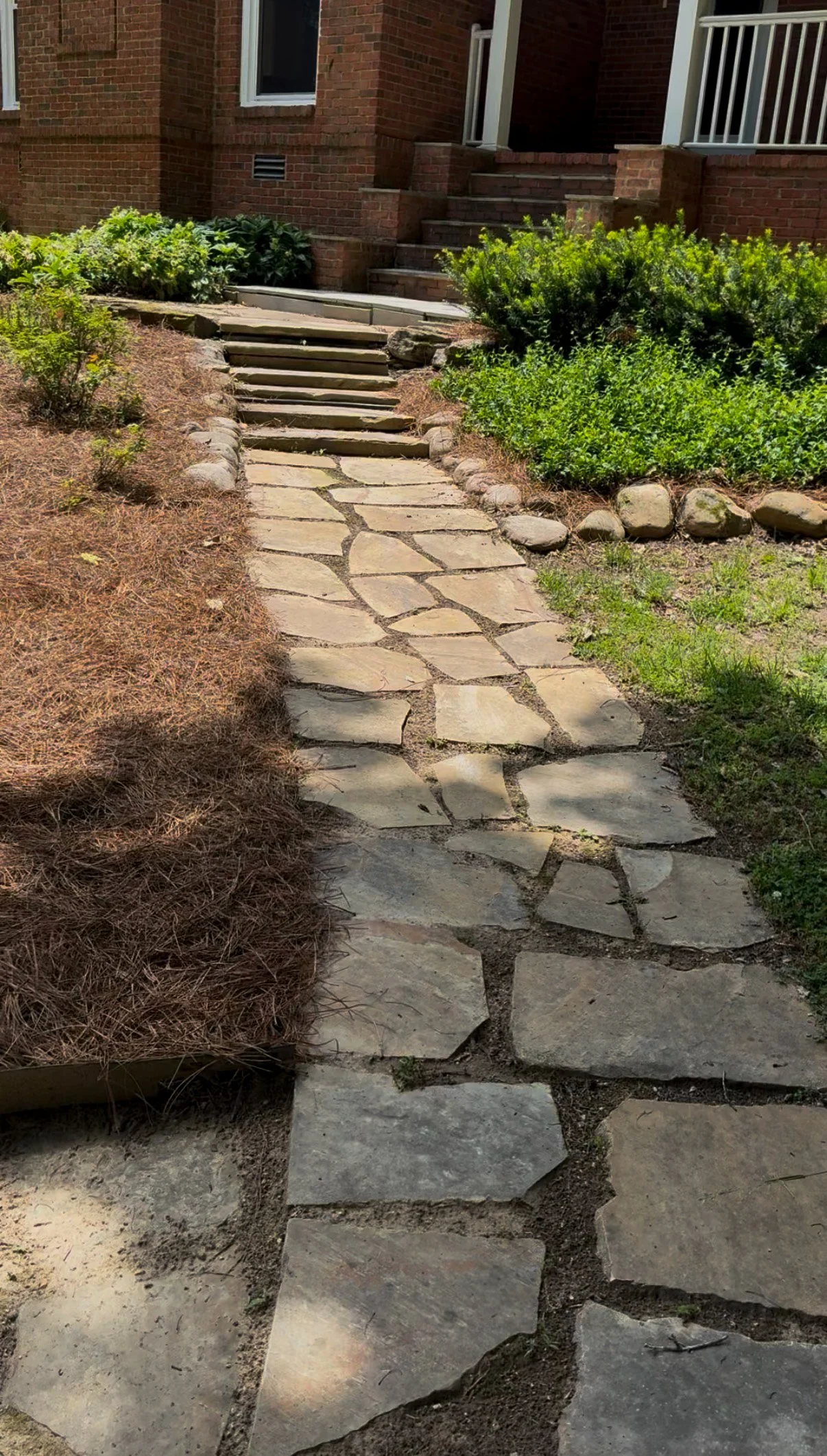 landscaping company Franklin Tennessee Stone pathway