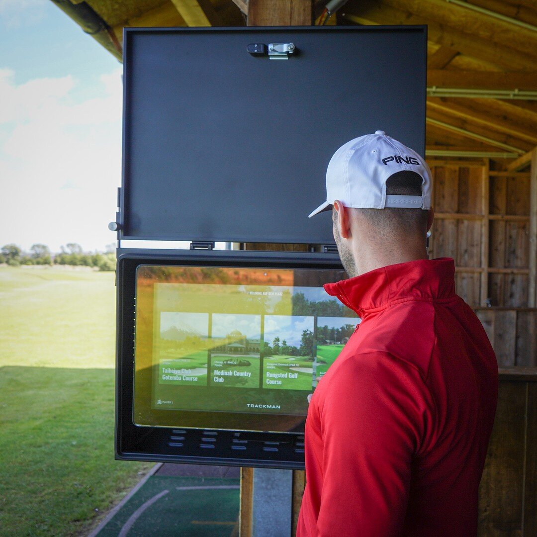 It's TrackMan Time 😱😈
Wir haben seit kurzem die erste TrackMan Range Anlage in MV und sind alle komplett verliebt in die neuen Trainingsm&ouml;glichkeiten bei uns. 

Welche Funktionen des TrackMan sind f&uuml;r euch momentan am wichtigsten?🤓
1 = G