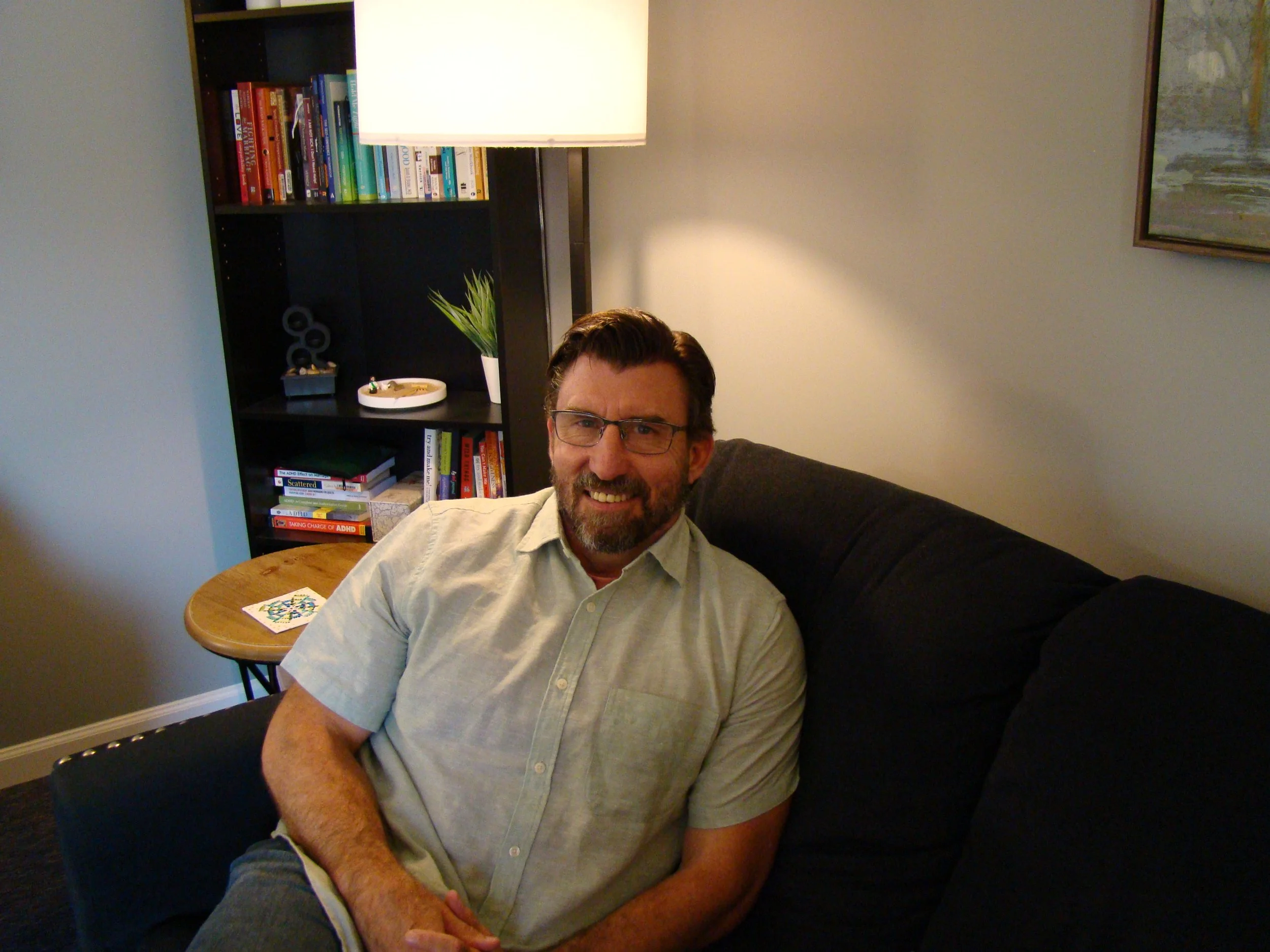 Ross Thomas.JPG
