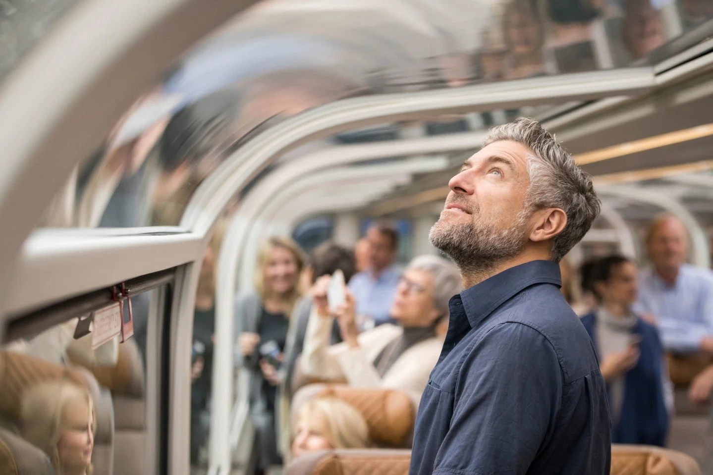 Traveling through the Canadian Rockies is unforgettable &mdash; and elevating that experience with GoldLeaf Service takes it even further. 🚂✨

Here&rsquo;s what makes GoldLeaf so special:
✨ Bi-level glass-dome coaches for the best views from sunrise