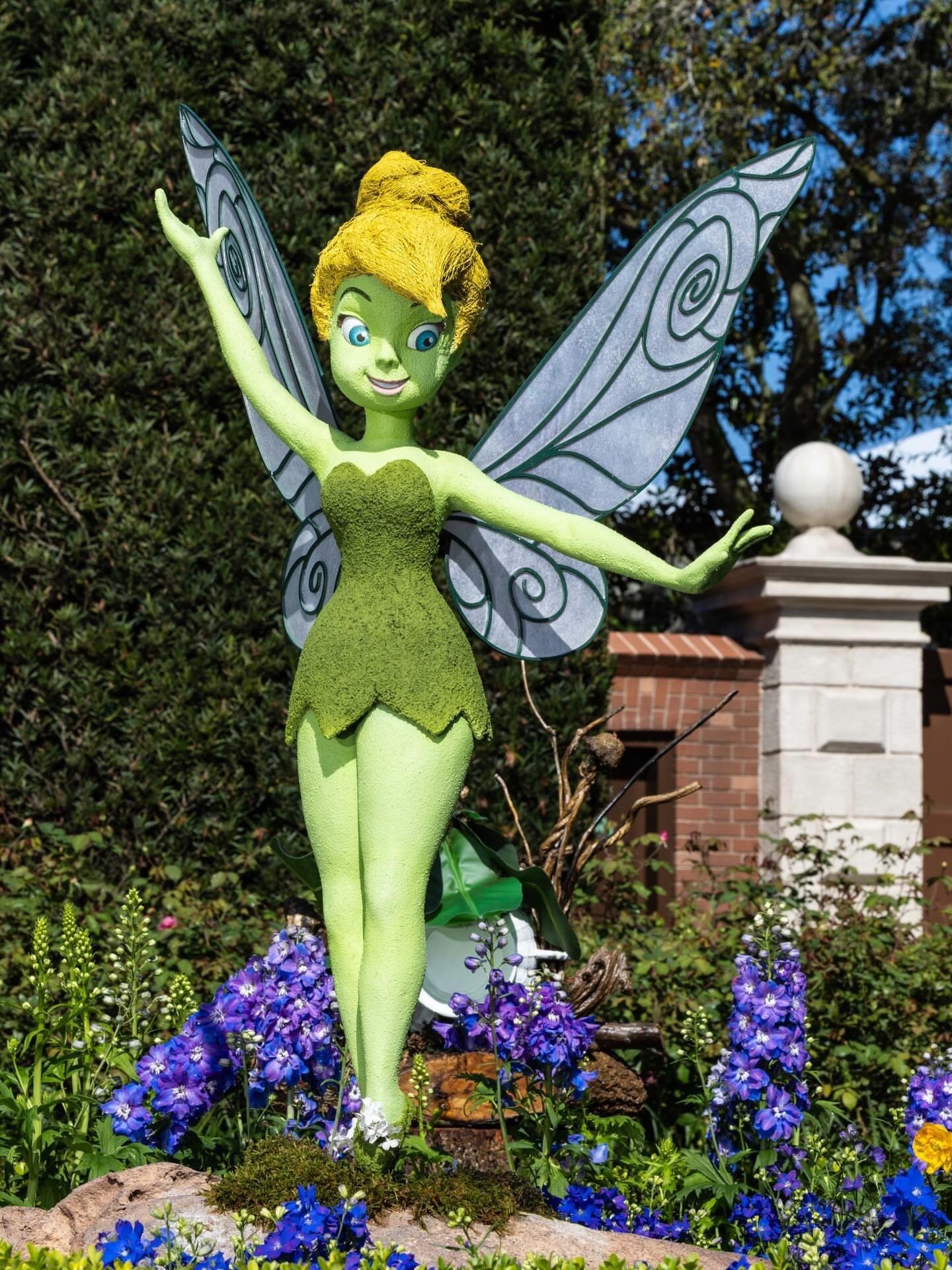 EPCOT International Flower &amp; Garden Festival has taken root 🌱🌼

It&rsquo;s not too late to plan your Spring visit to the Most Magical Place on Earth! 

Caroline@GlassSlipperConcierge.com
🏰 Luxury Travel Advisor with @glassslipperconcierge 
&mi