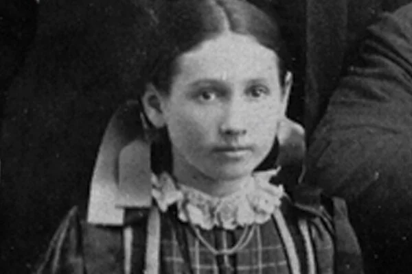 Hattie-Belle-Long.jpg