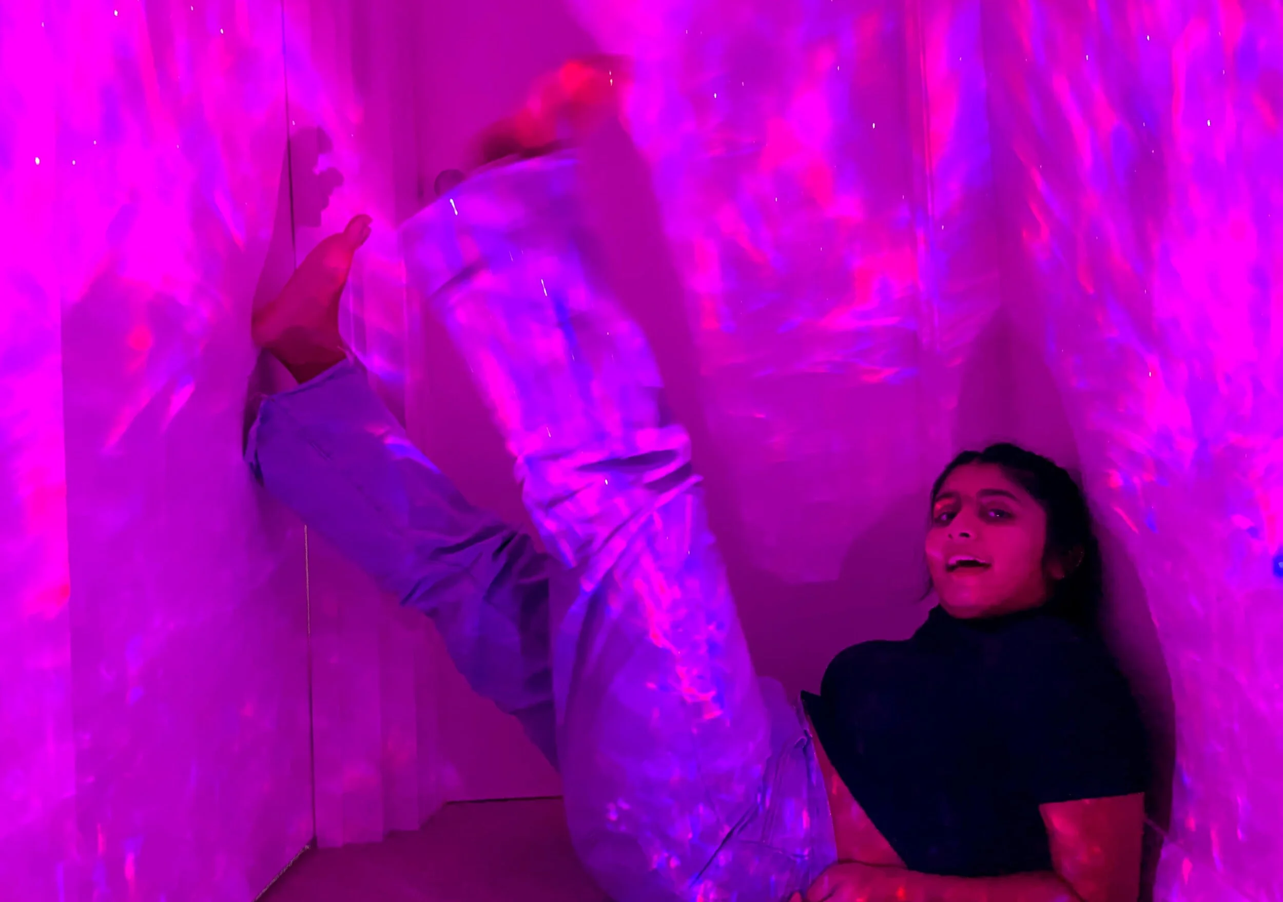 Sabreen Islam: Interview + New Single 'Glow'