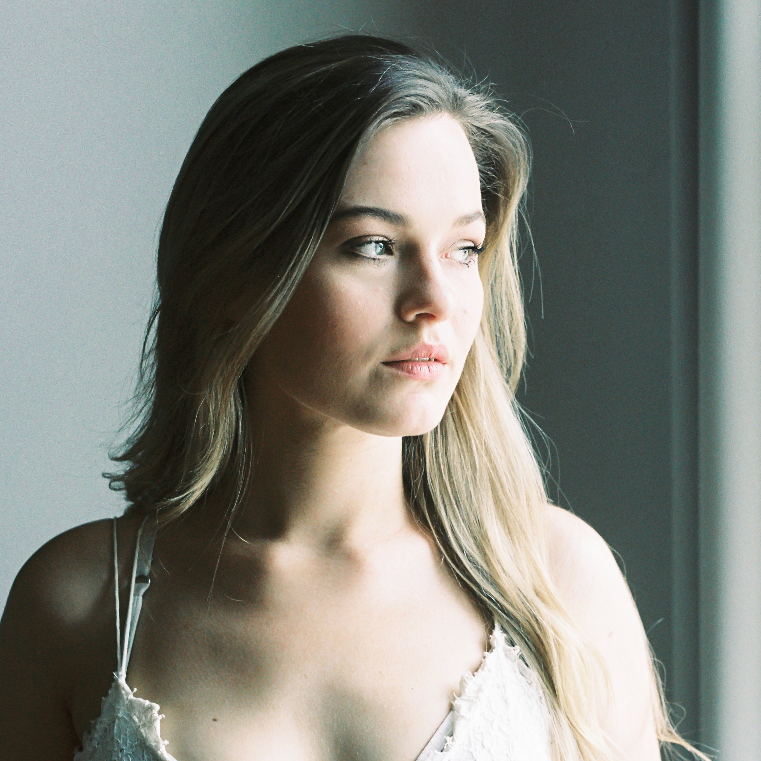 Gala George: Interview + New EP 'I Am the Morning'
