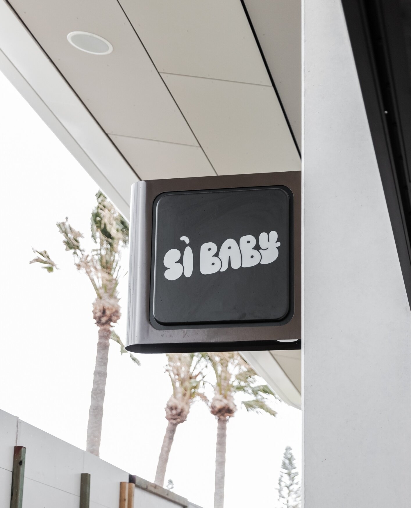 Si Baby Italian Restaurant ||| Coming soon by Enixr Built.⁠
⁠
Coming to Newport Marketplace is Si Baby, an Italian restaurant that Enixr will bring to life. The 65 seated venue will deliver a massive  region-spanning menu of Italian eats including pi