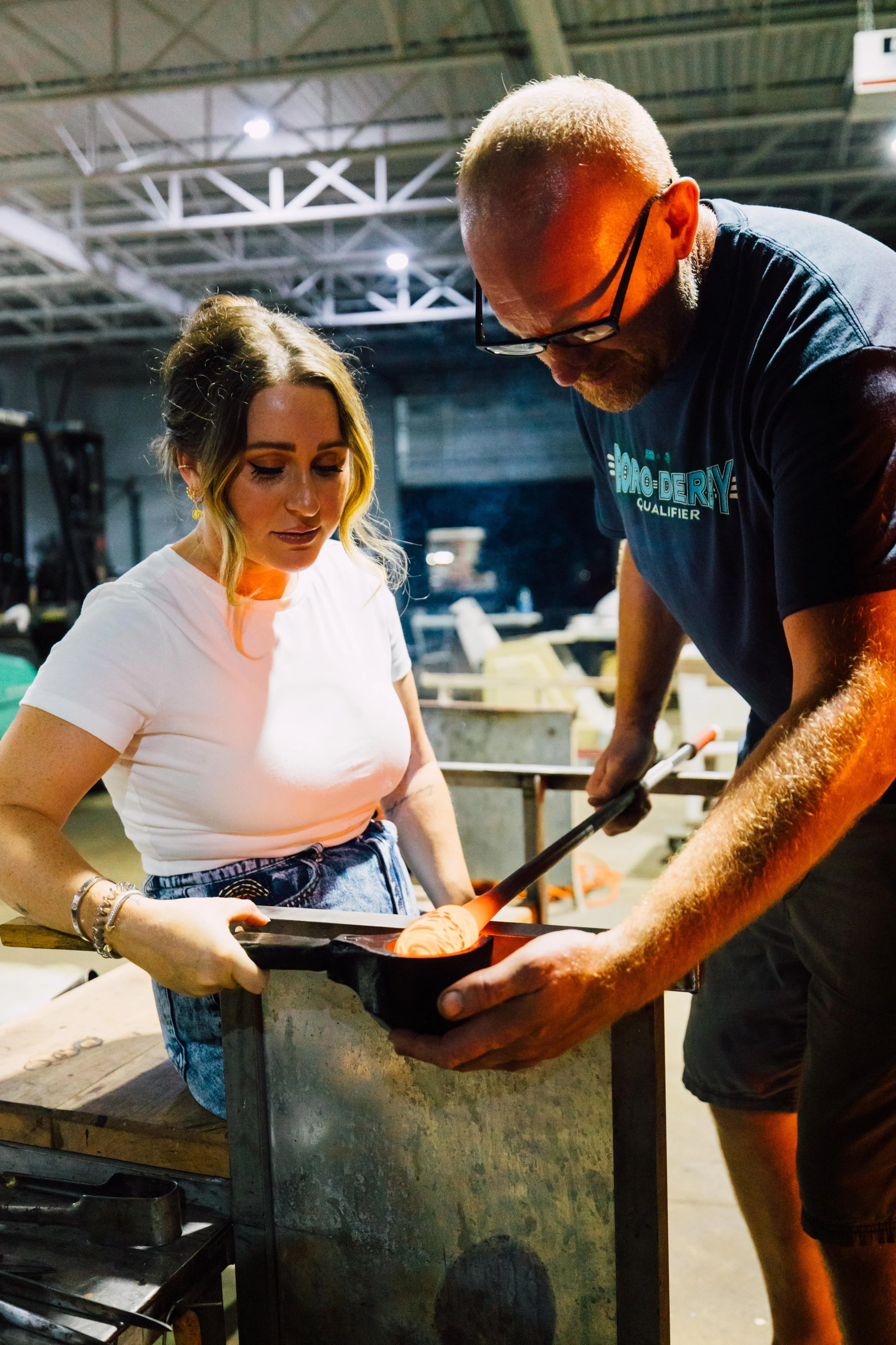 Design Your GLASS PUMPKIN — WYANDOTTE ART AND GLASS CENTER