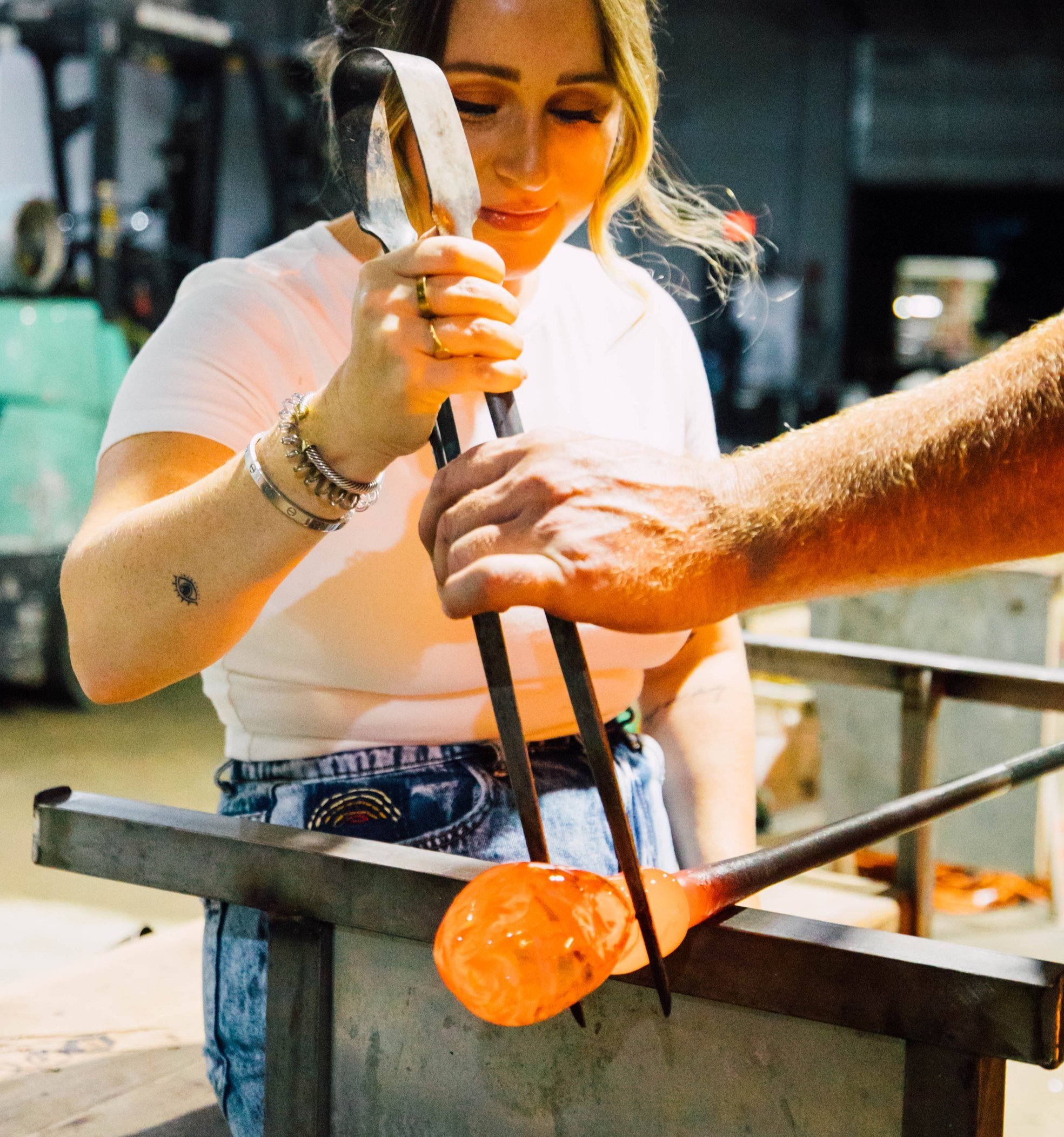 Glass+blowing+september+%2817+of+50%29.jpg