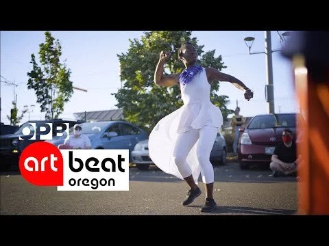 A parking lot concert during the pandemic