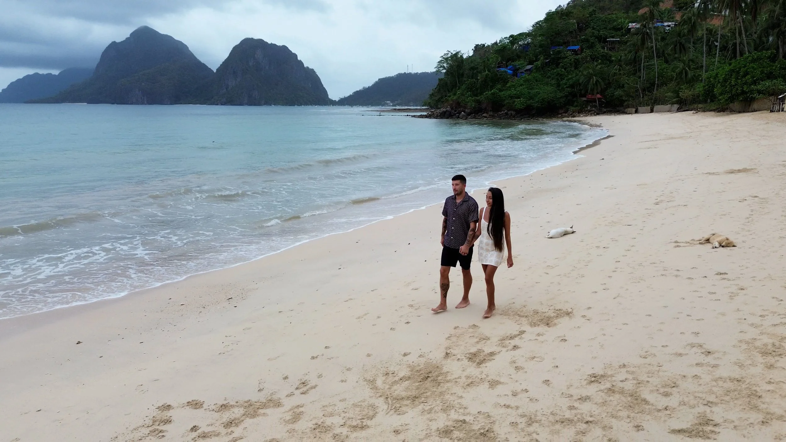 R&G SELECTS.00_01_57_23.Still093.jpg