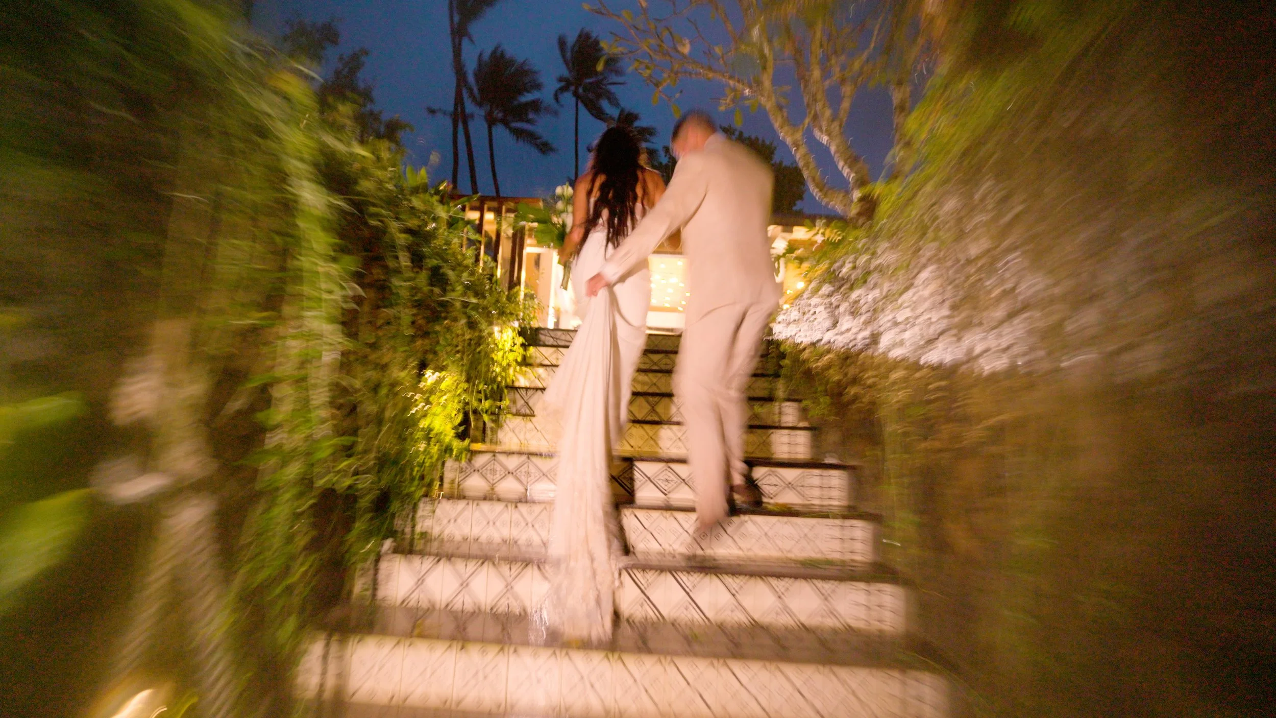 R&G SELECTS.00_12_54_11.Still051.jpg