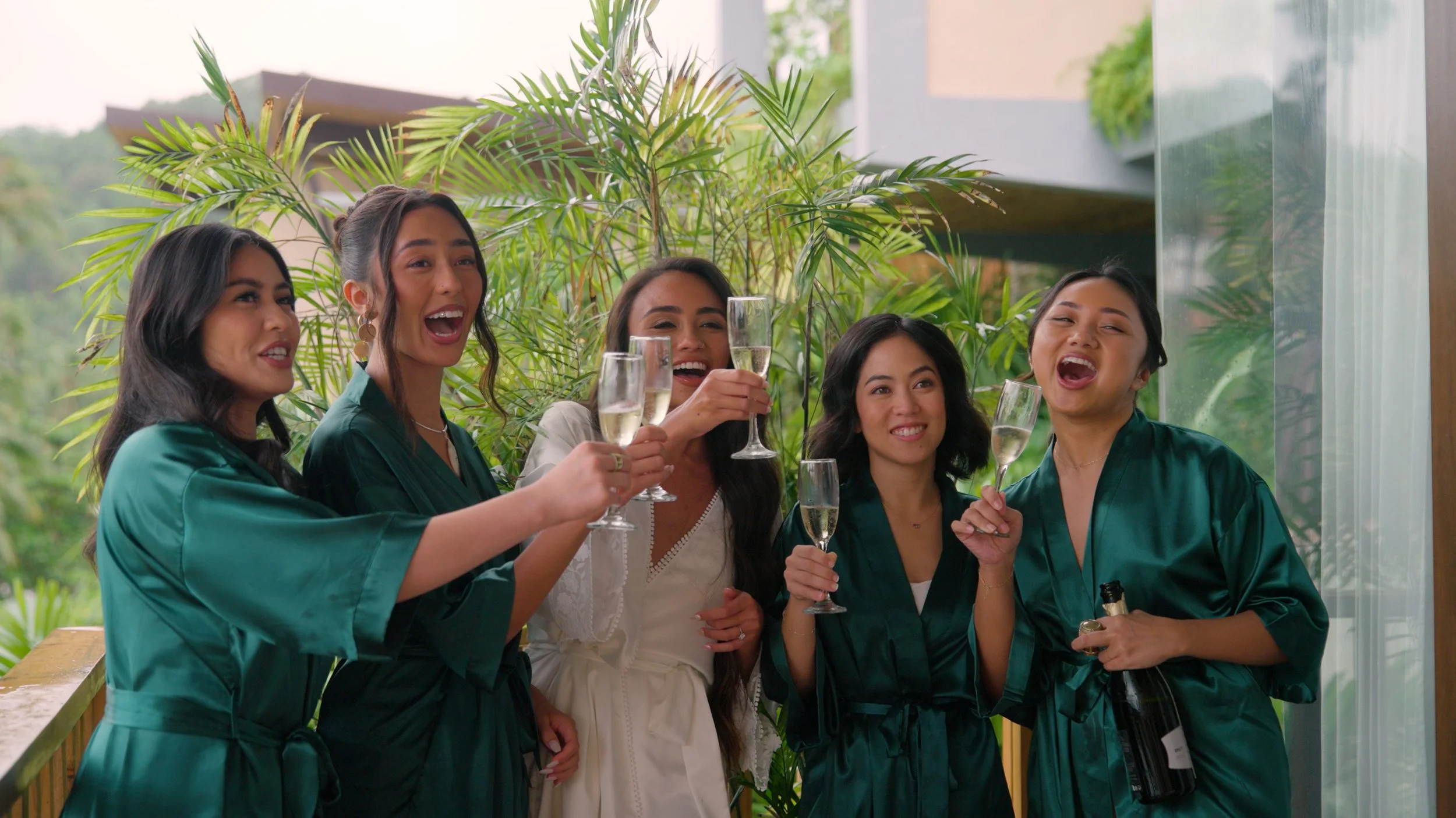 R&G SELECTS.00_06_39_19.Still064.jpg