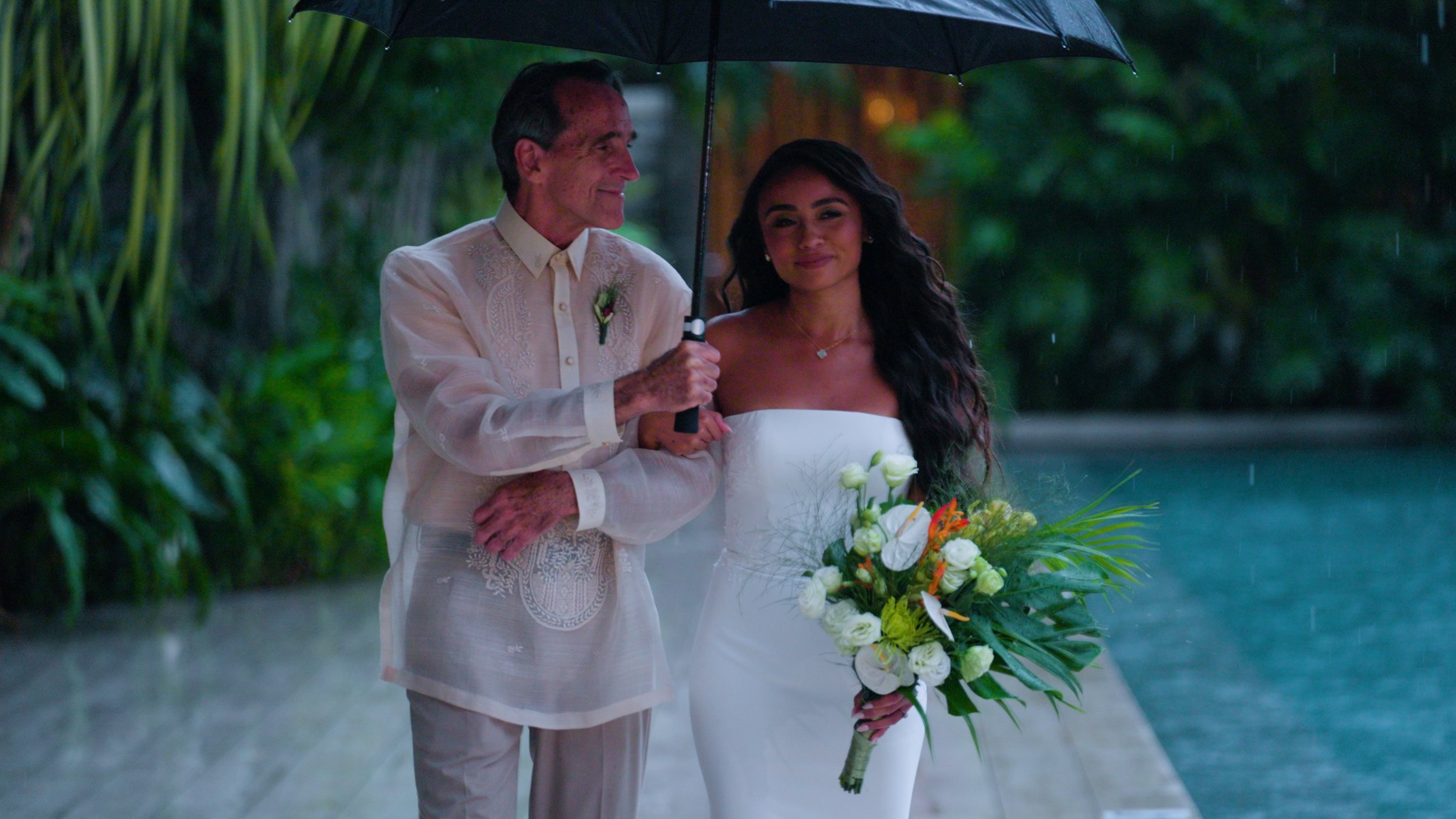 R&G SELECTS.00_08_04_10.Still057.jpg