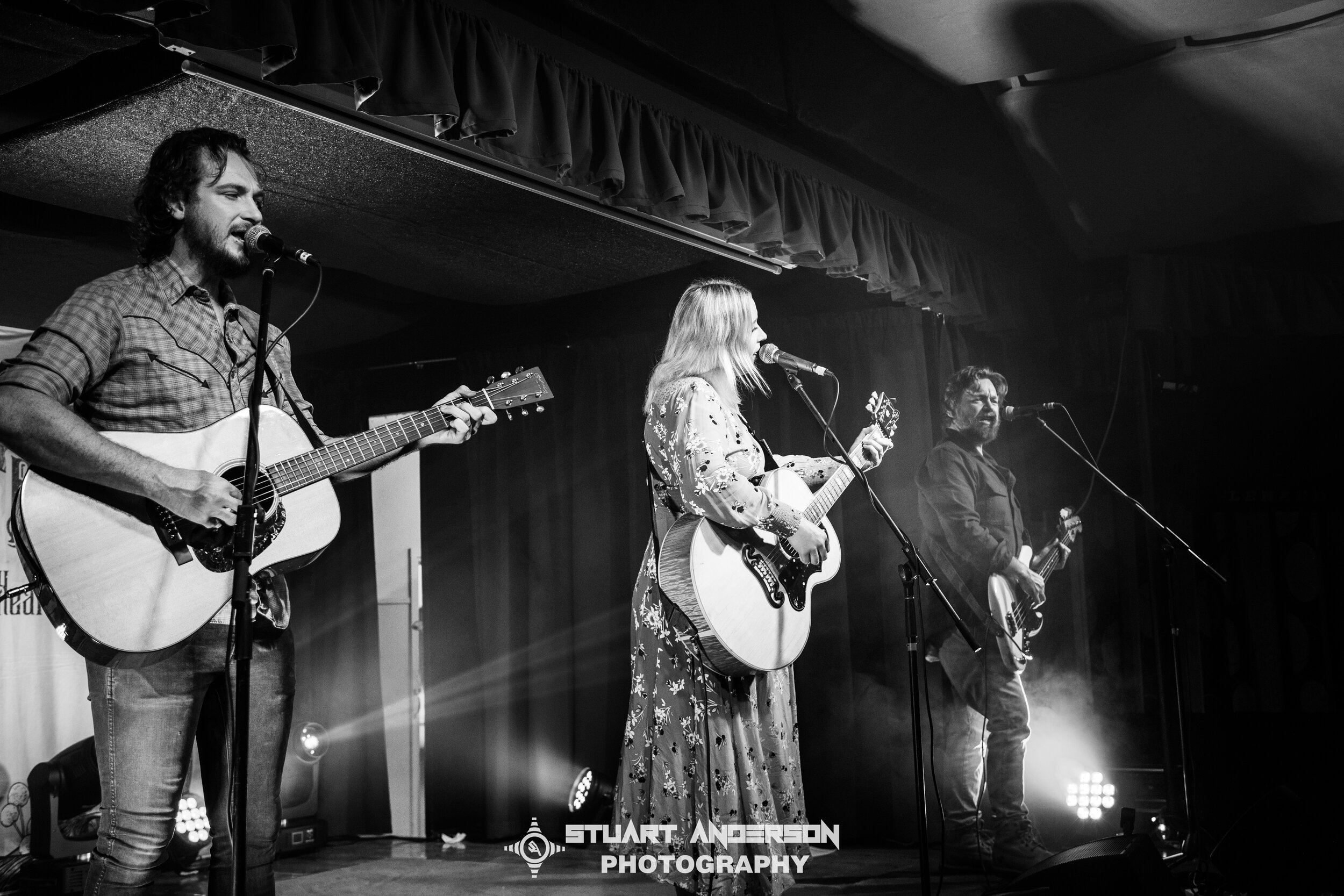 Catherine Britt & The Cold Cold Hearts (8 of 40).jpg