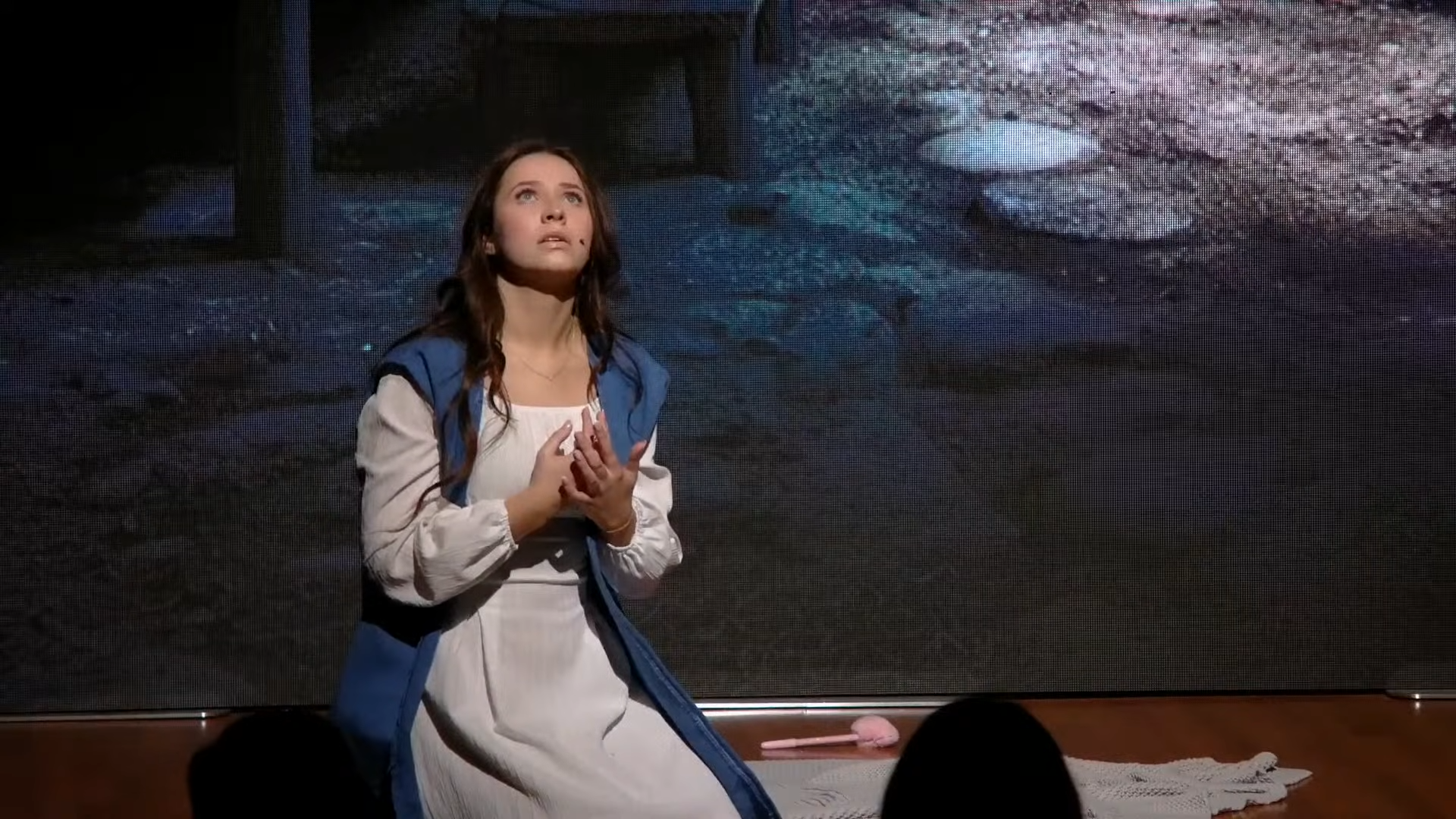 Glory to God «O Come, Emmanuel»