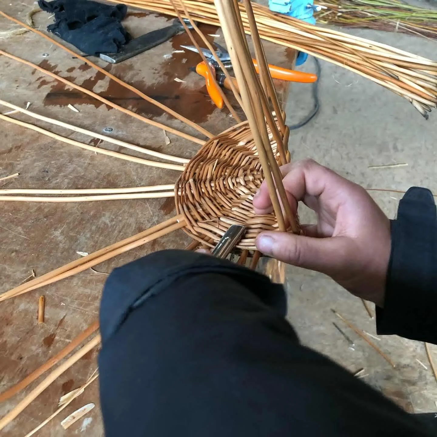 basket making.jpg (Copy)