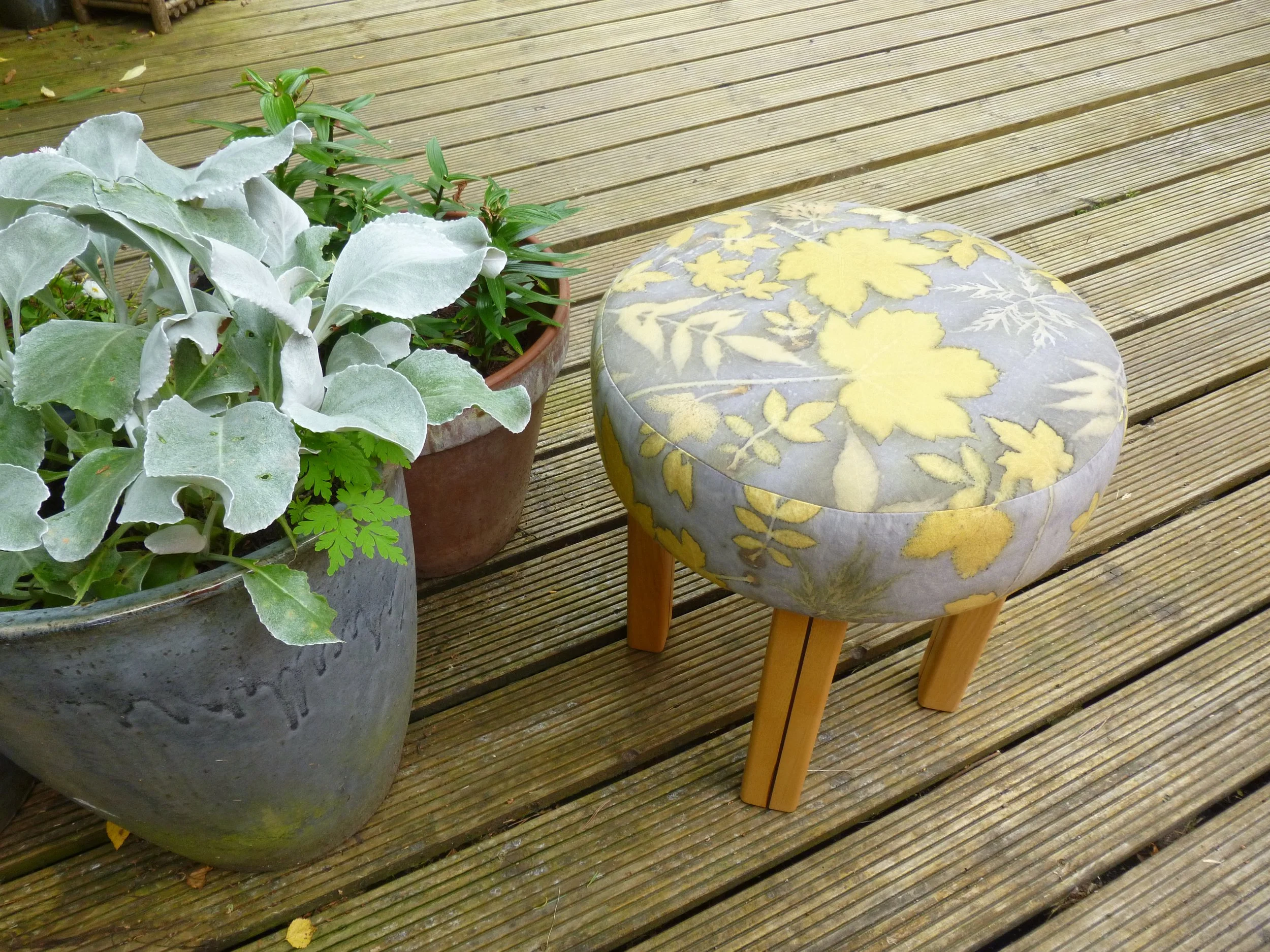 Botanically printed stool