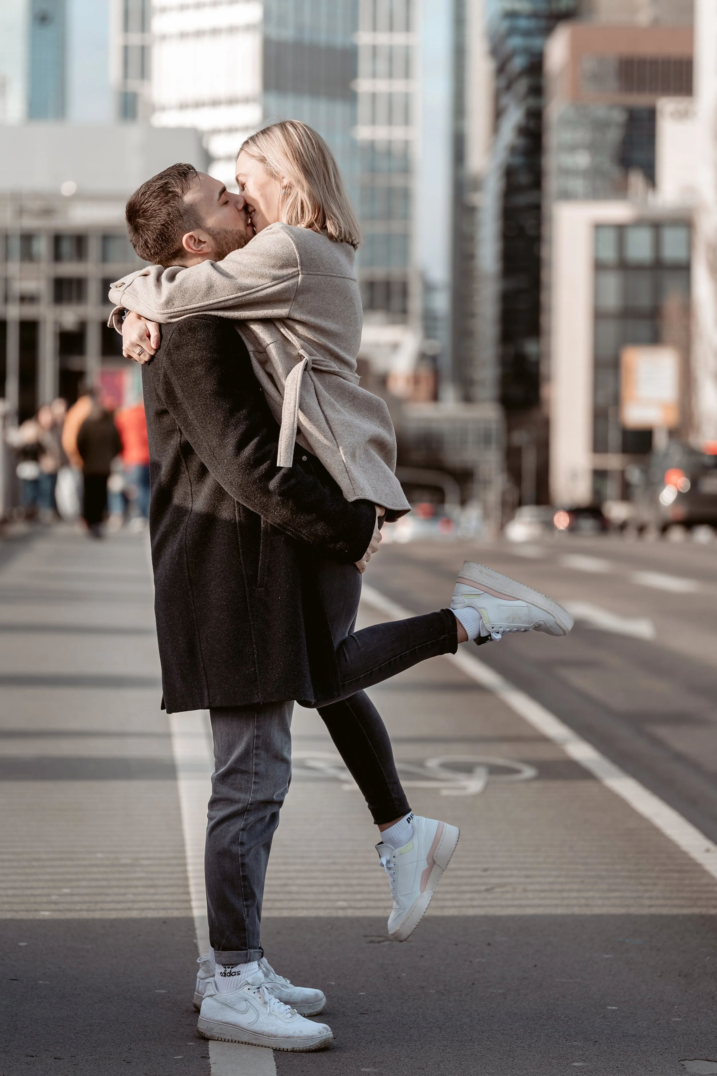 Hochzeitsfotograf Frankfurt am Main. Zeitlose und hochwertige Hochzeitsreportagen in Frankfurt und Hessen.