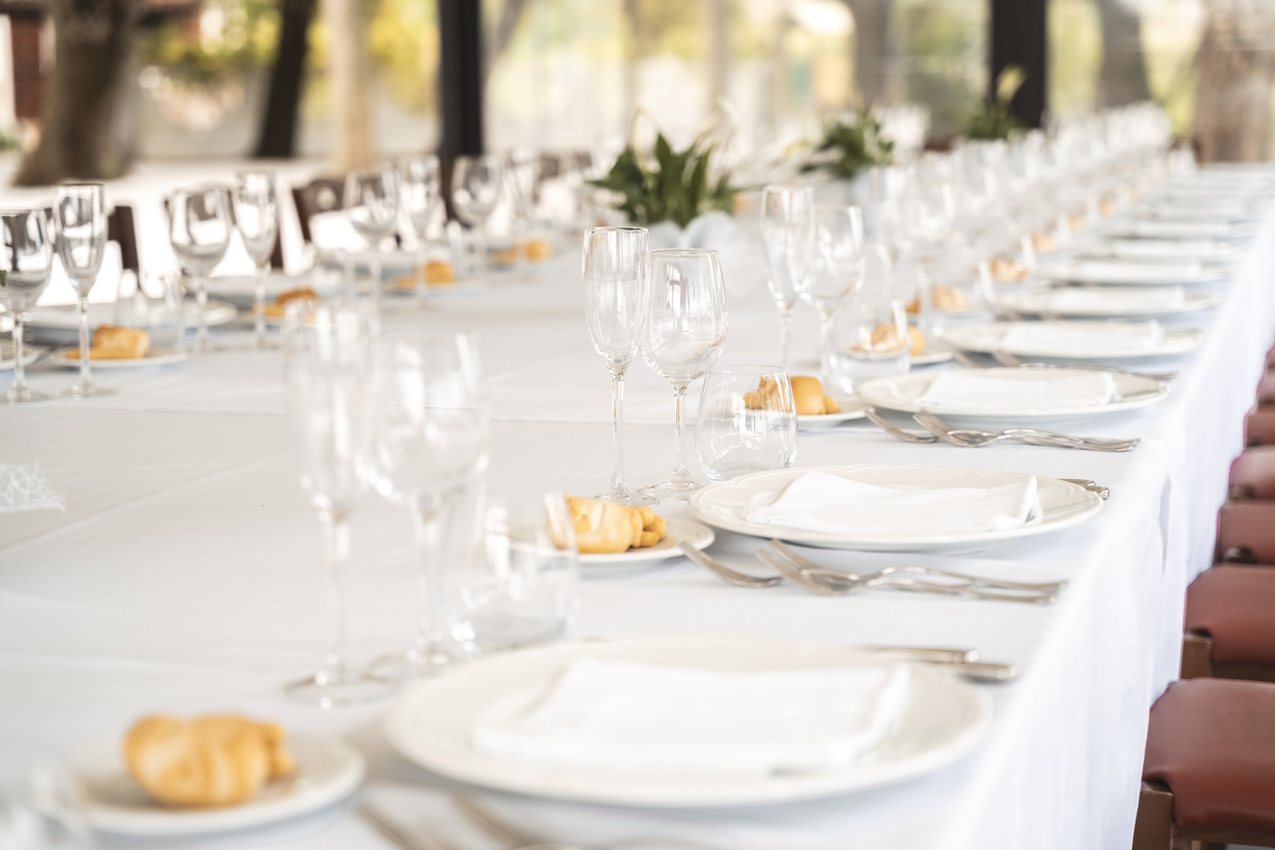 Gedeckte Hochzeitstafel in Venedig