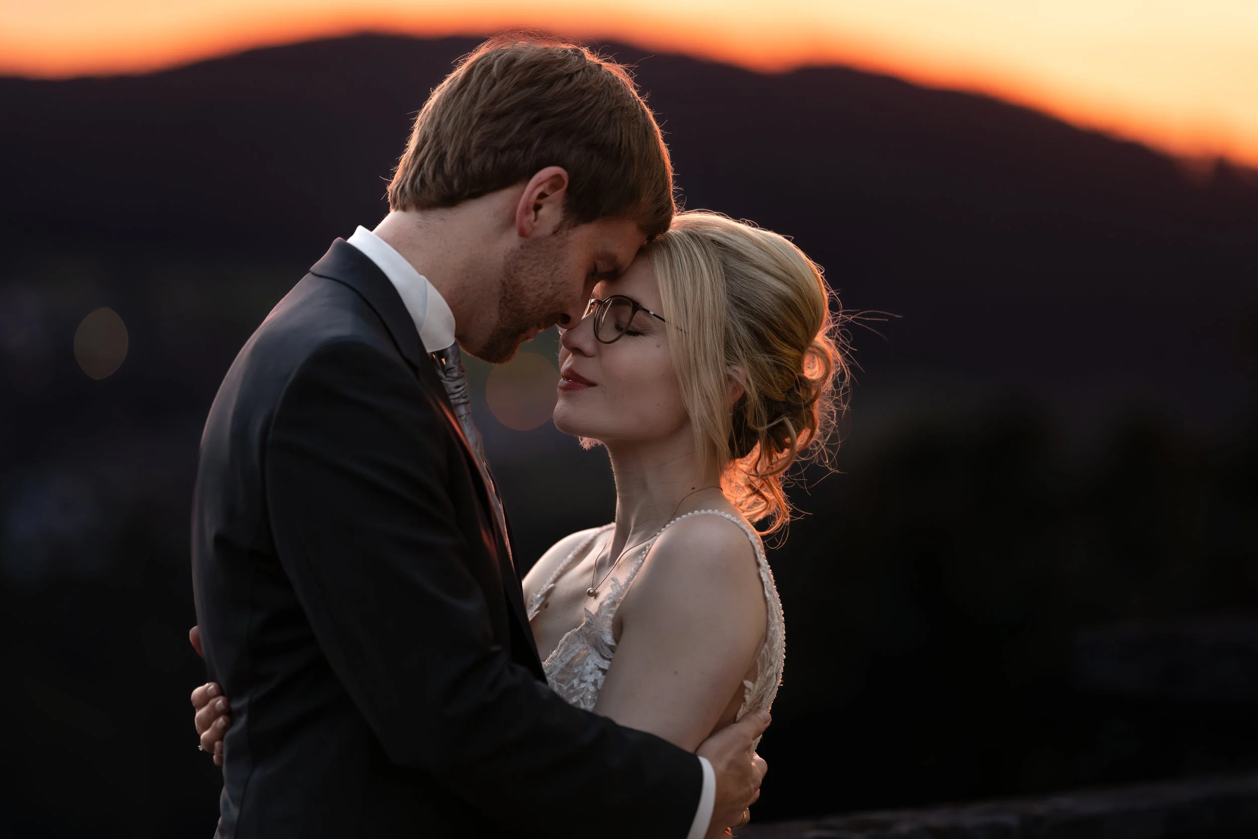 Hochzeitsfotograf Frankfurt am Main. Zeitlose und hochwertige Hochzeitsreportagen in Frankfurt und Hessen.