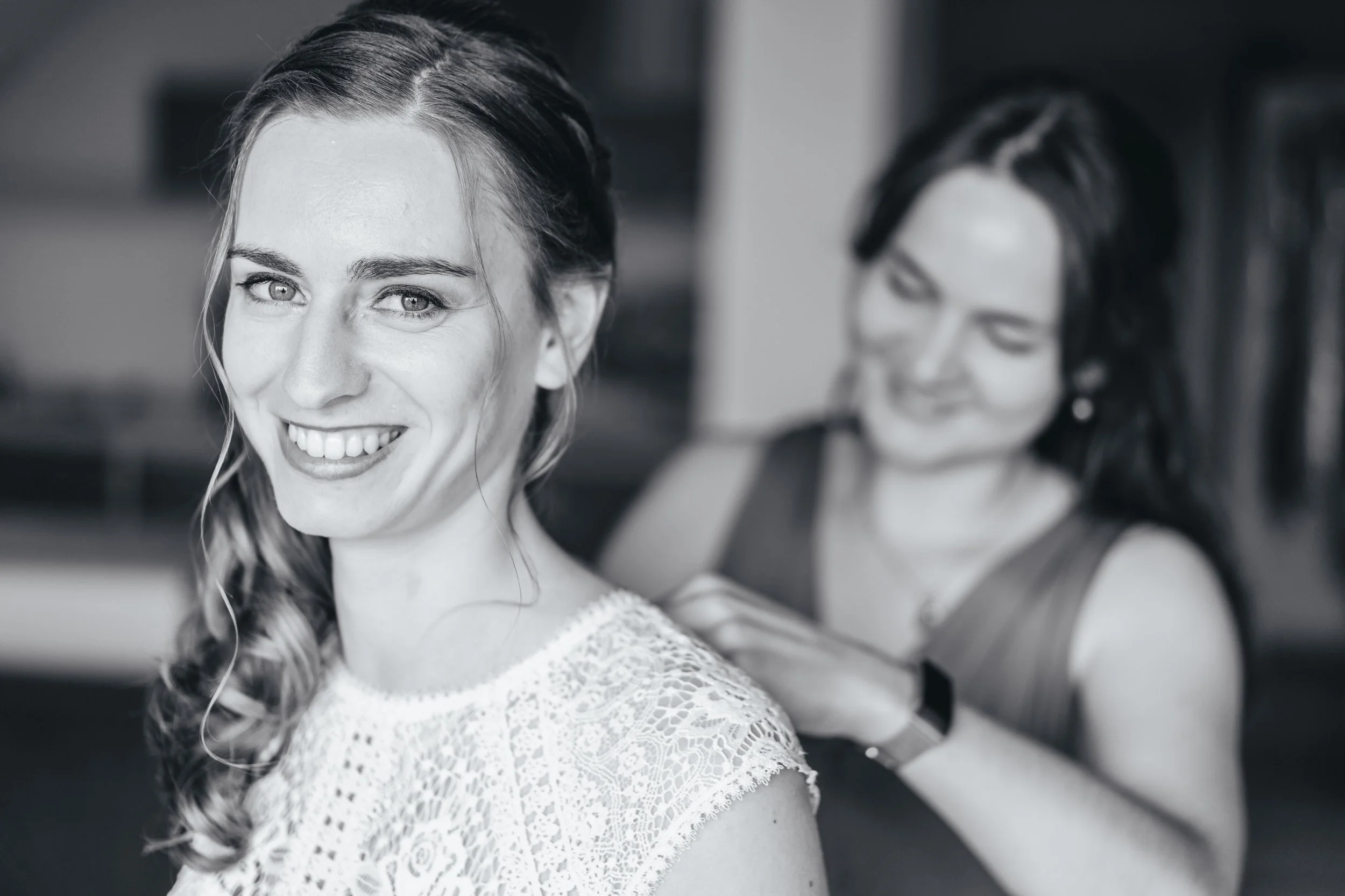 Hochzeitsfotograf Frankfurt am Main. Zeitlose und hochwertige Hochzeitsreportagen in Frankfurt und Hessen.