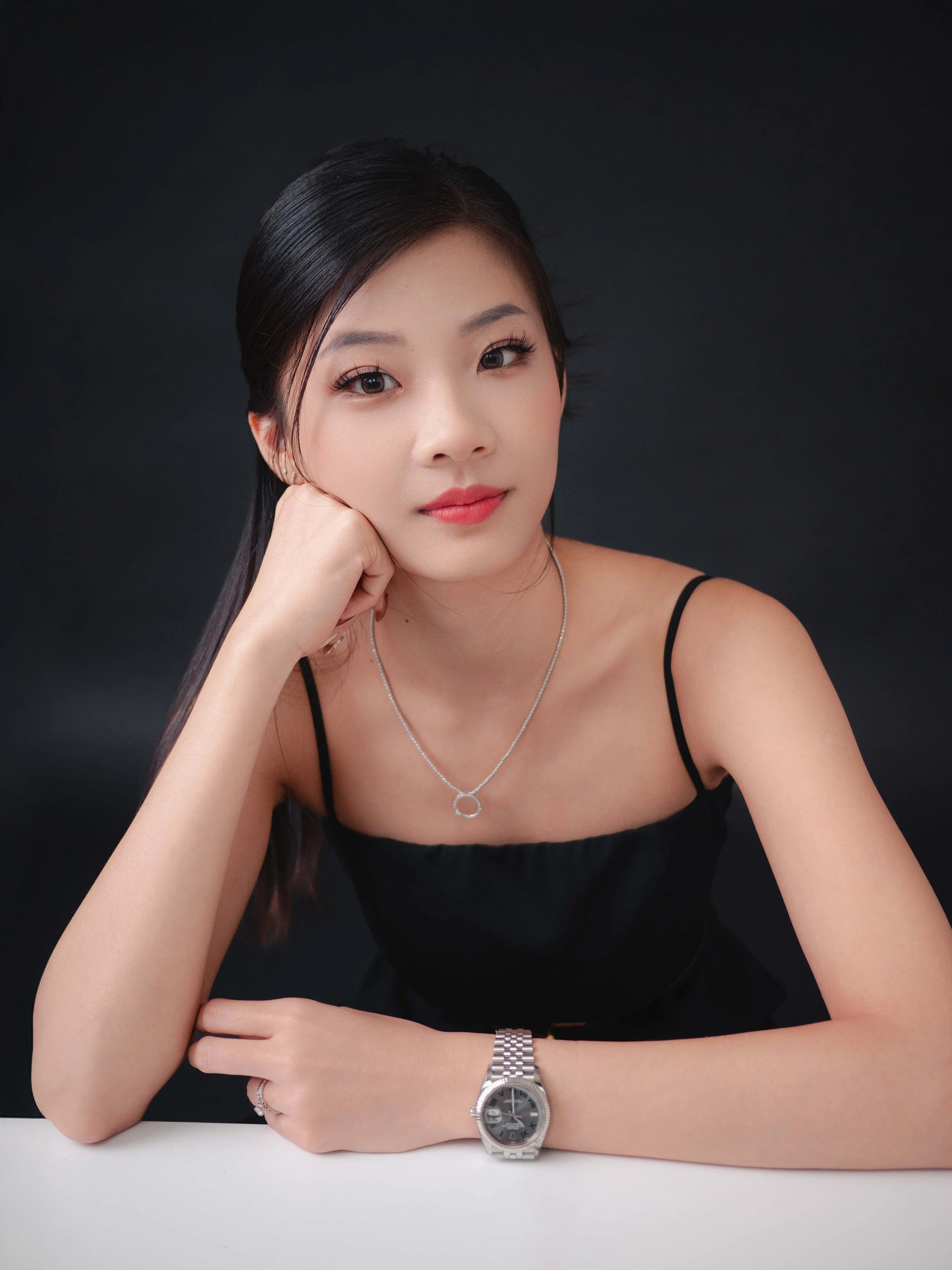 amelia teo corporate headshot singapore, professional photo shoot for personal branding at Terra photo studio