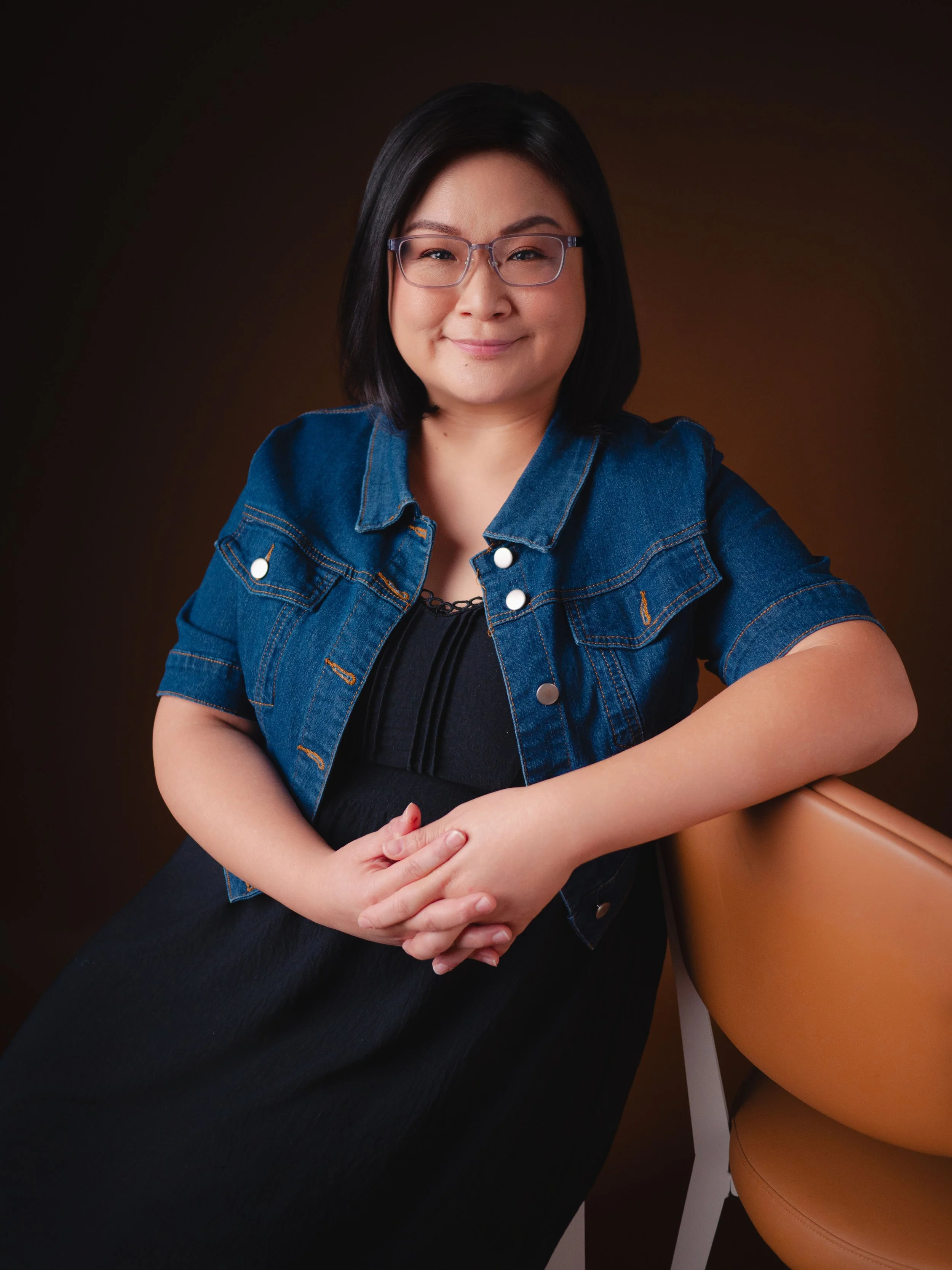 christine lee corporate headshot singapore, professional photo shoot for personal branding at Terra photo studio
