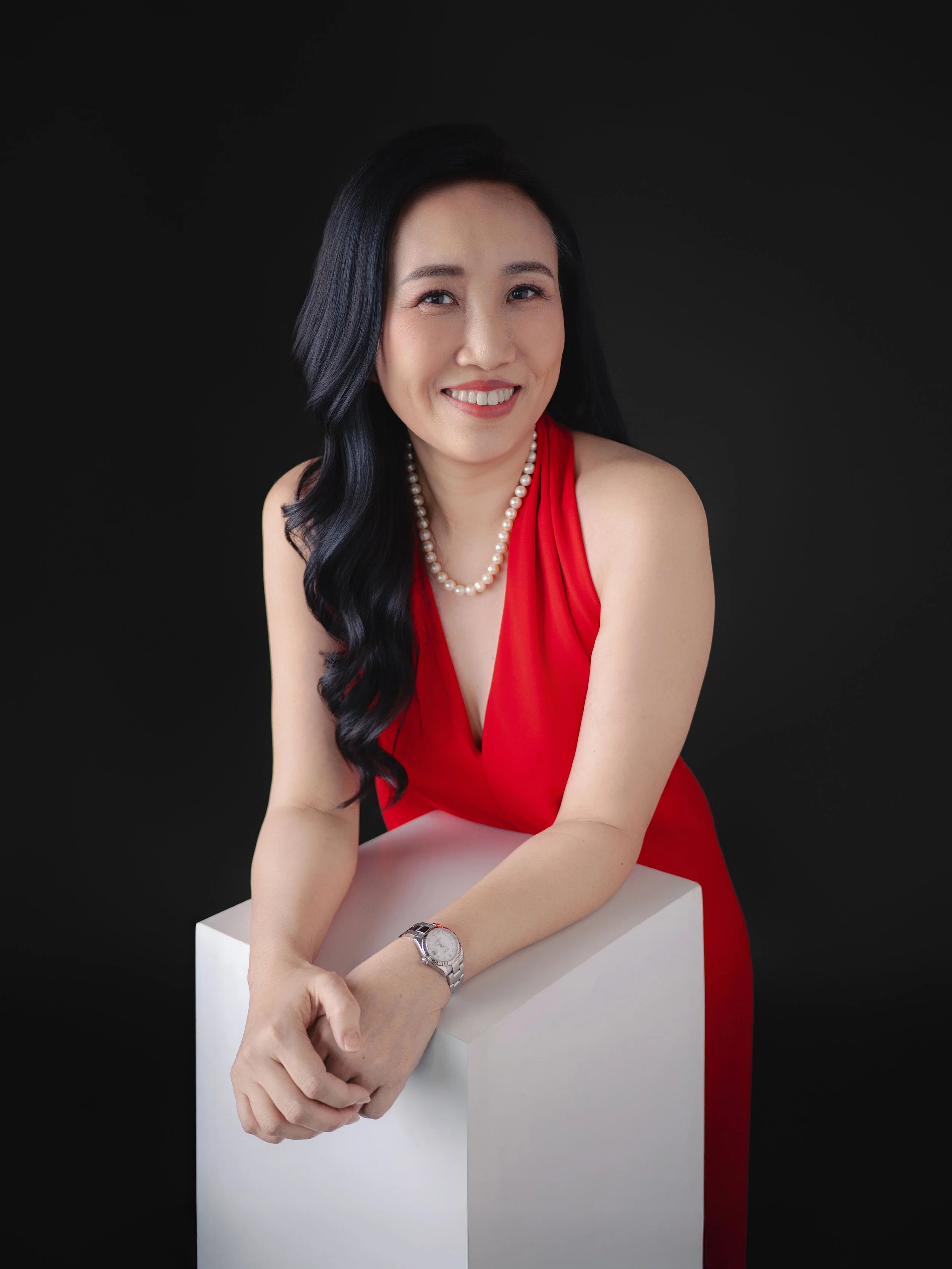 delicia loh lifestyle photoshoot singapore, professional photo shoot for personal branding at Terra photo studio