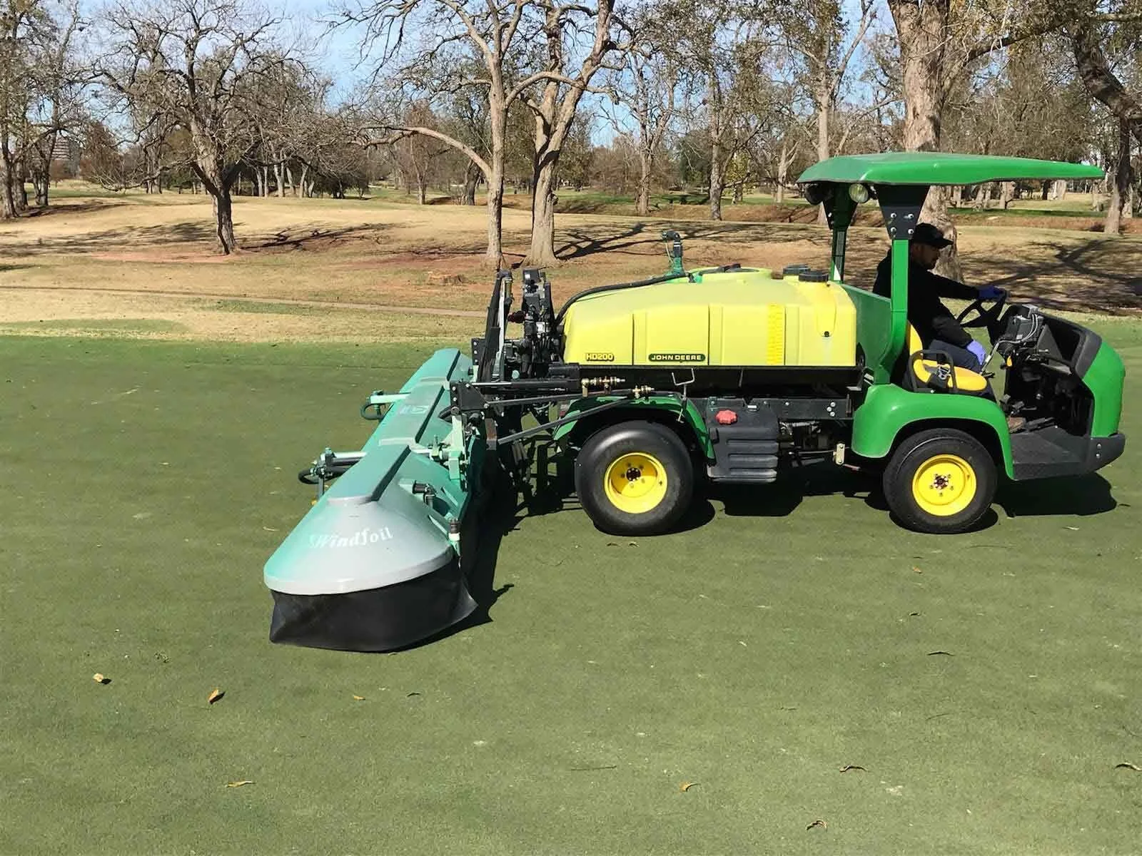 sprayer-with-wind-protector_pesticide-management-WEB.jpg
