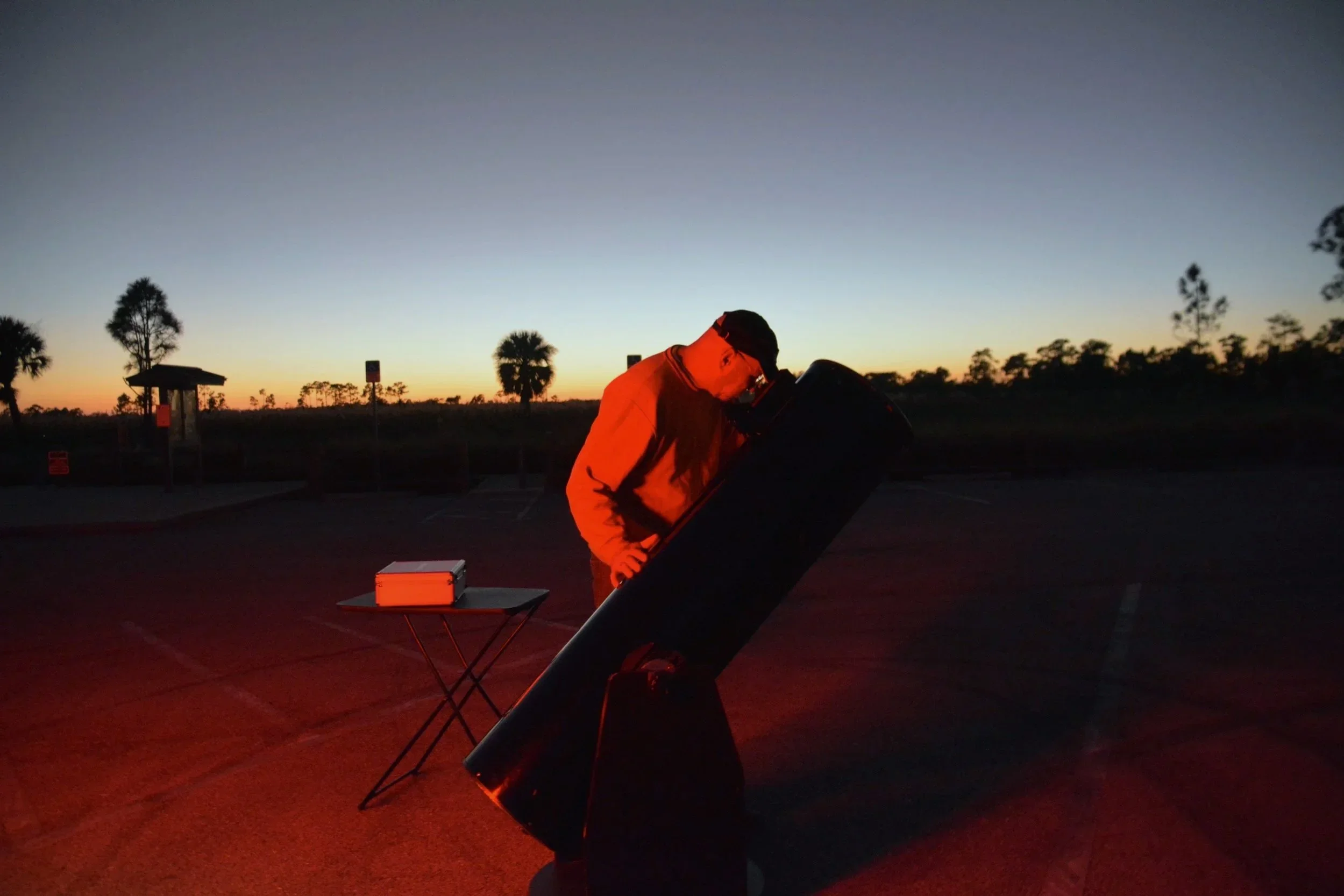 Quin Travers: A Space Tour &amp; Planets in Plane View - Jupiter, Saturn, the Moon, and More.