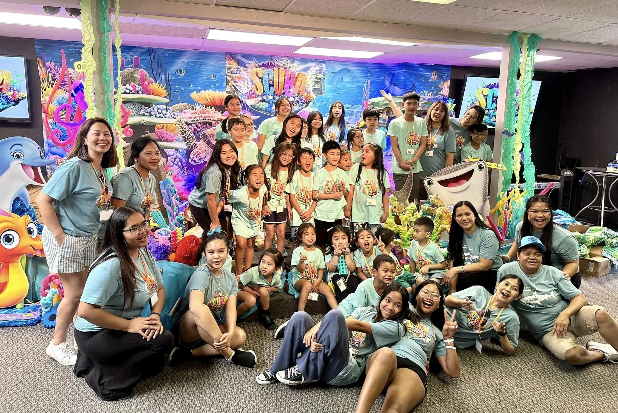 VBS group pic 2024.jpg