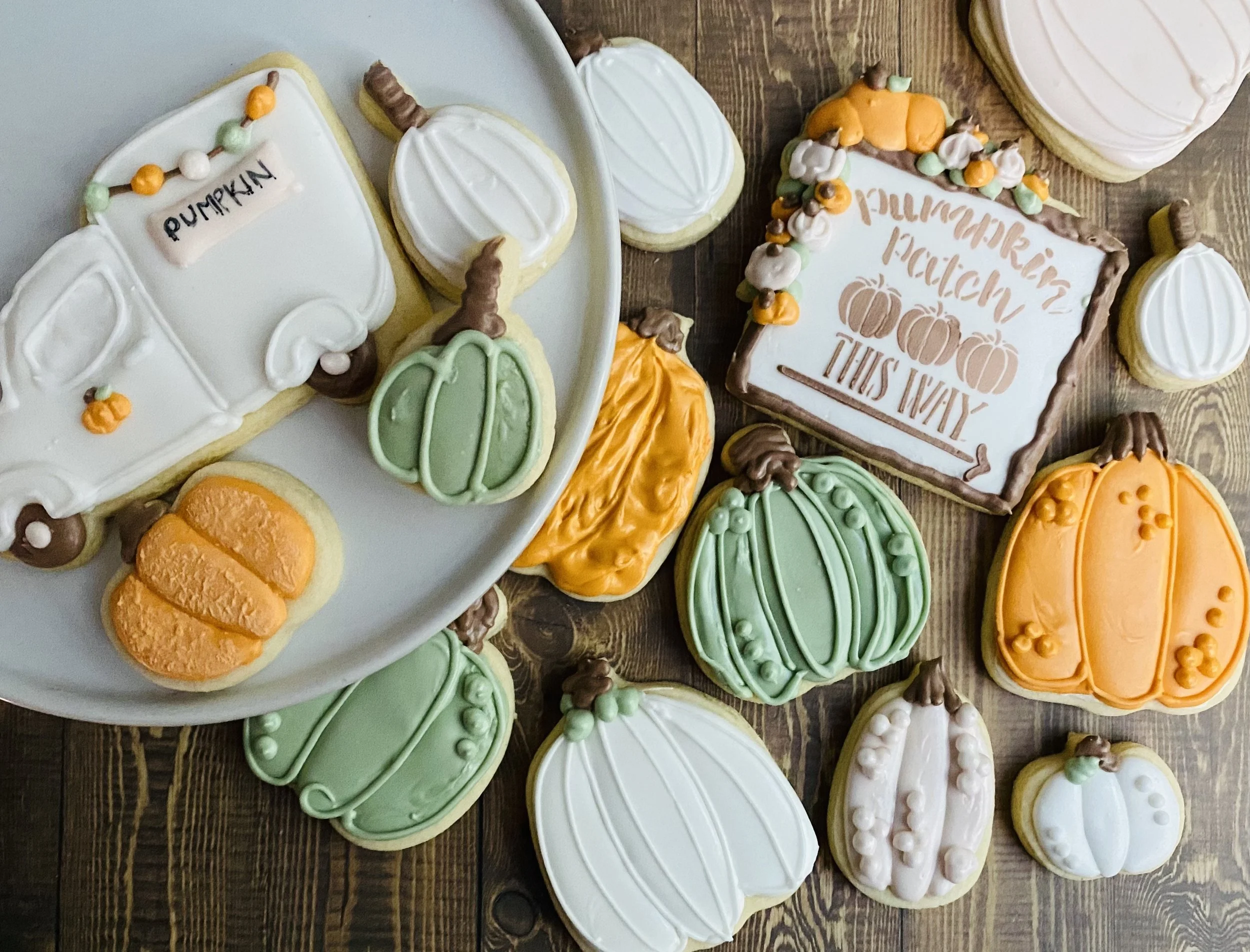 Farm Fresh Pumpkins - Cookie Decorating