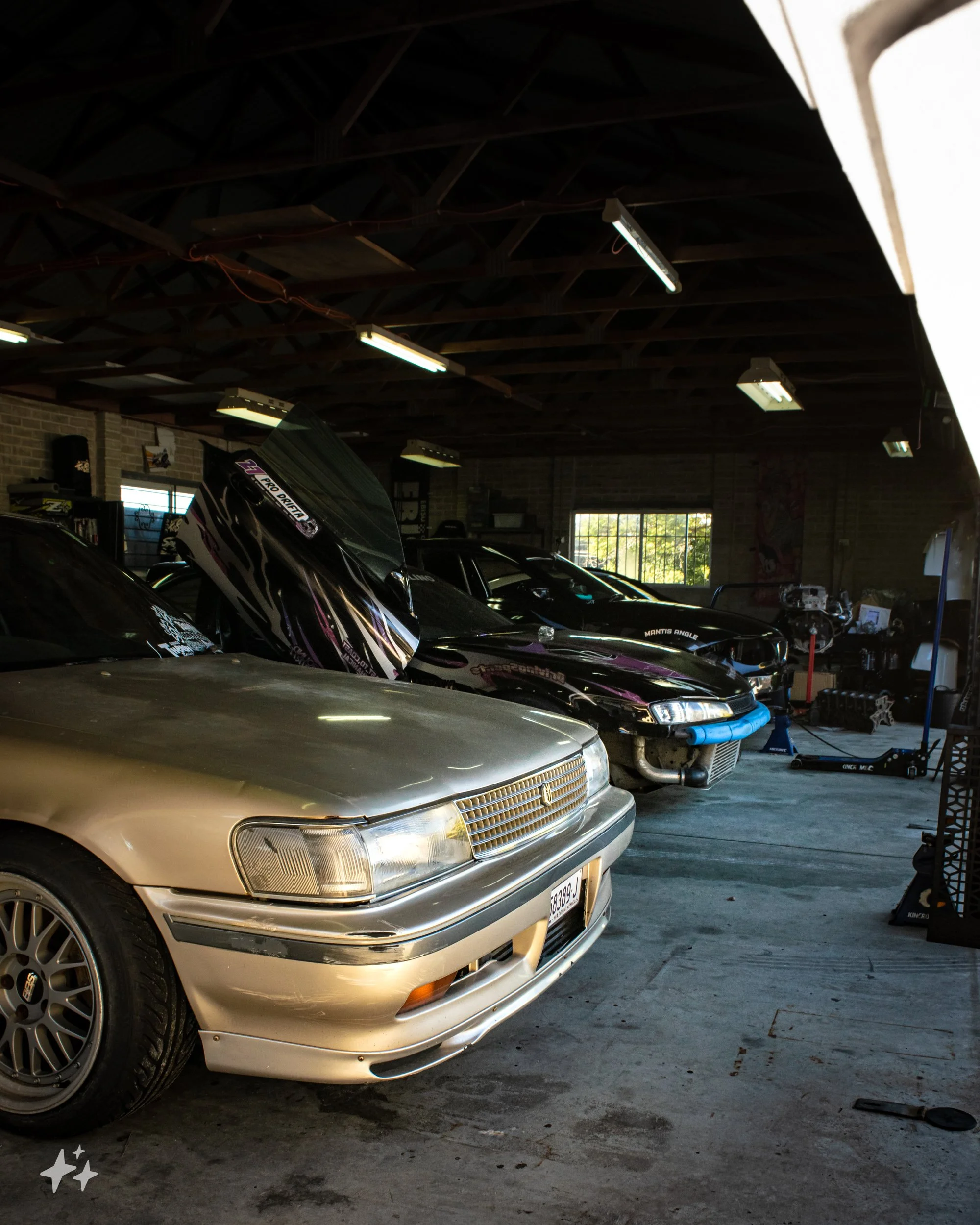What's doing in the Car Shop this week? Plenty of cool projects in for the week, but you gotta scroll to the end for the pics i know you all want... (of the shop doggo 🐶)

Starting the week we're building the @chimeradevelopment rollcage for the E82
