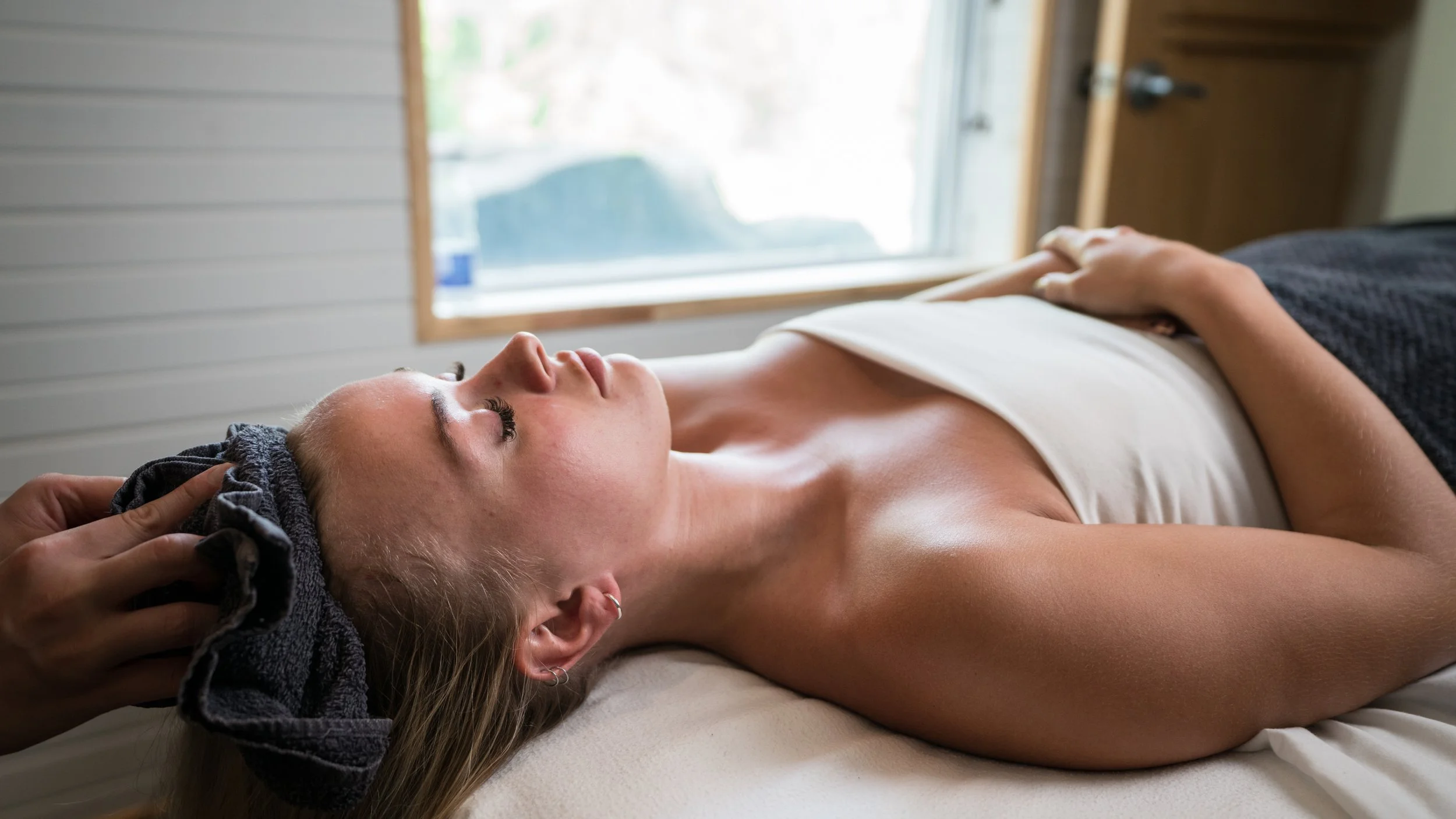 Hotlz_Spa_facial_treatment_wakefield_mill