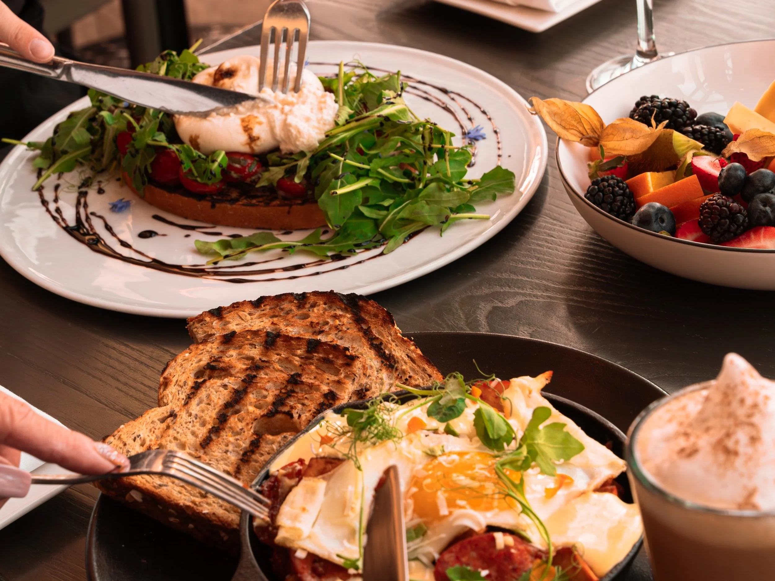 BED & BREAKFAST — Moulin Wakefield Mill Hotel & Spa Near OttawaGatineau