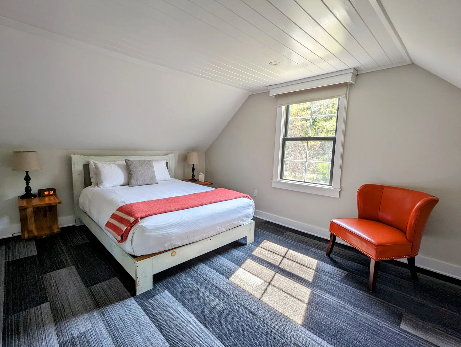 Miller's House Miller's Room 702 (dog friendly) — Moulin Wakefield