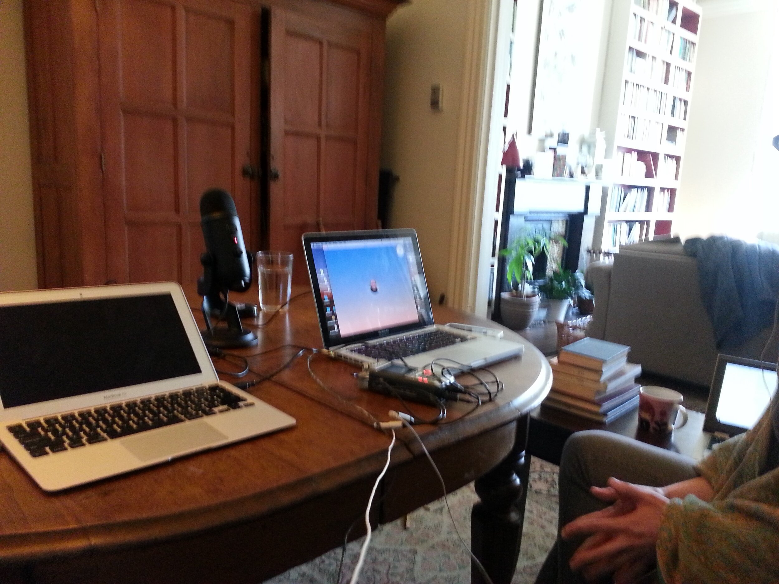 Interviews even with local experts. Here’s the virtual discussion of witches in masque and
theatre with VK Preston and Natalia Khomenko.