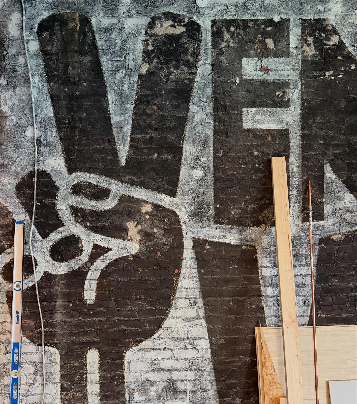 ✌️RE-OPENING JULY 18✌️
It’s taken a minute longer than anticipated, but we’re excited to invite you to the new Ventnor Vibe Co HQ.
Located in the old Ventnor School on Ventnor Ave. (around back on the New Haven Ave side), we’ve be