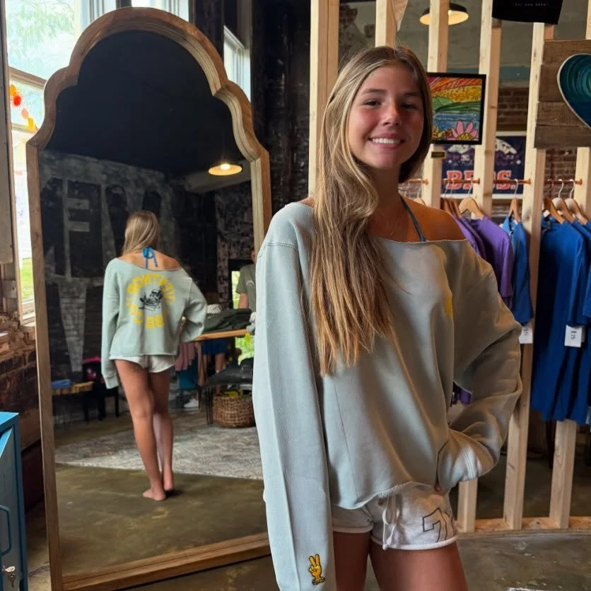 ‘The Missing Link: Summer’s in Ventnor’ was written by Ava and selected as a winning submission to be featured in our first issue of Vibe. You can read her piece about what it’s like to grow up in Ventnor.
Ava’s modeli