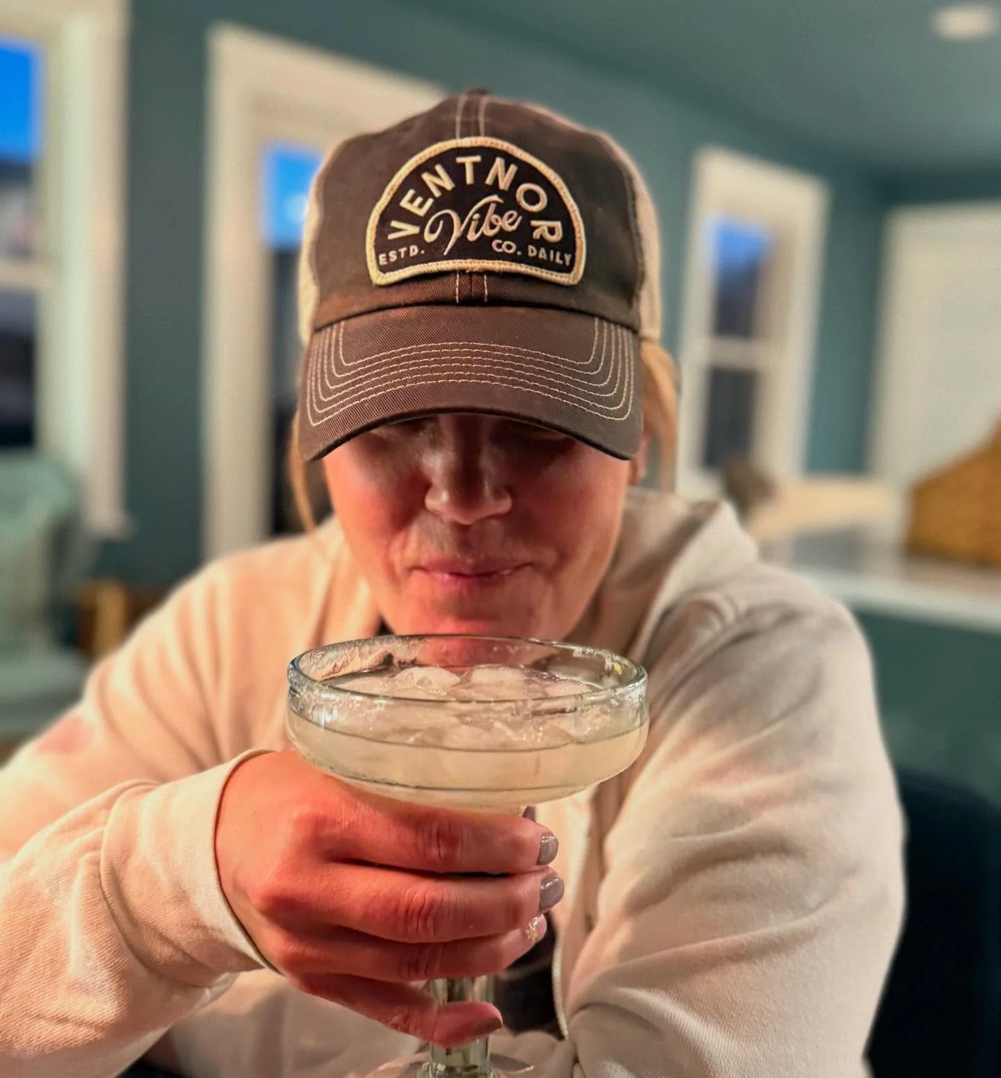 A proper bookend to a beautiful Friday, compliments of a spicy marg&hellip; and a fiery brunette.