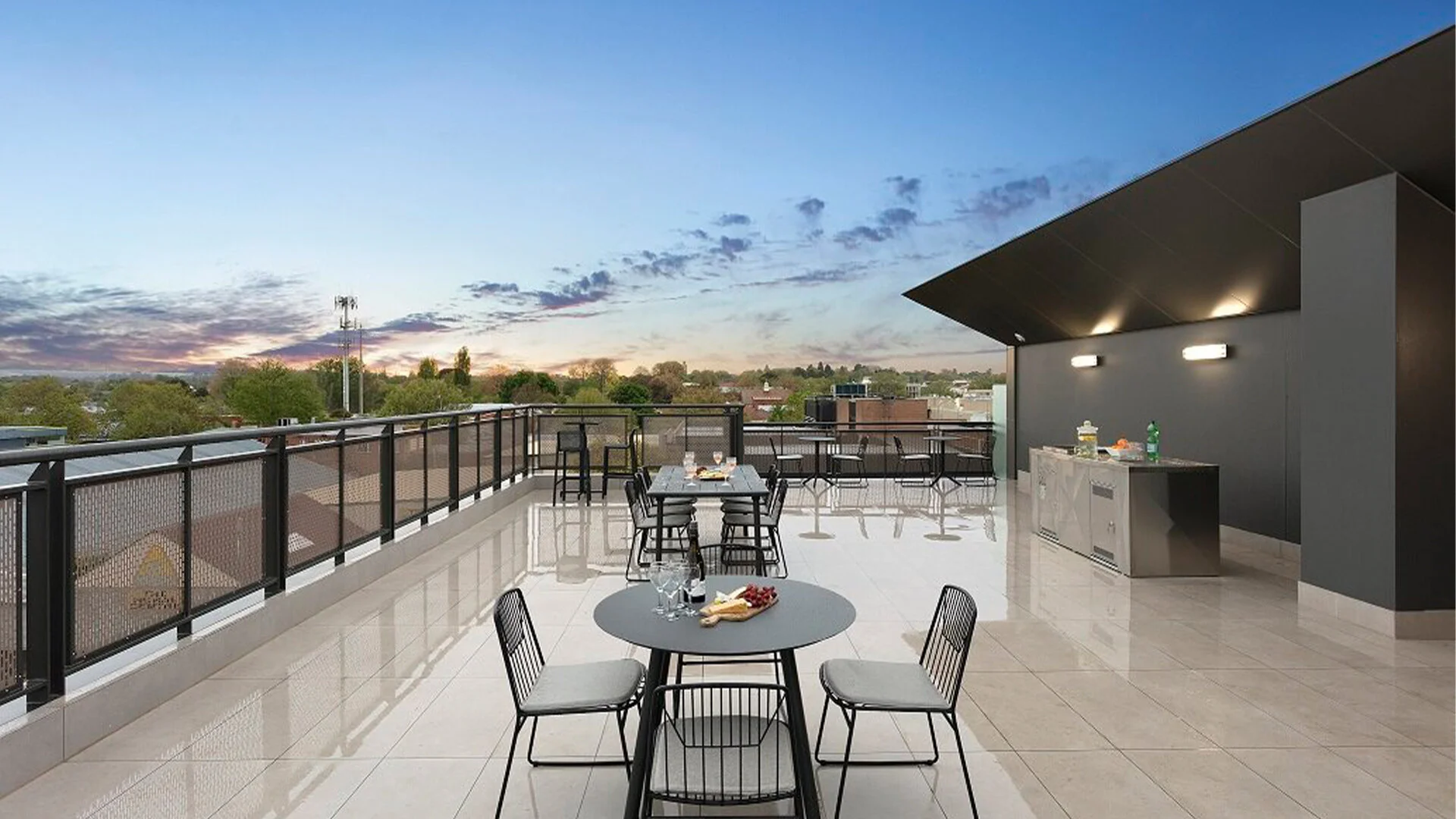 Paint The Town Orange Orange, NSW Girls Weekend — Girls Getaways