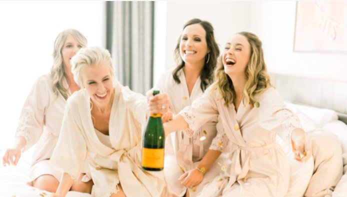 Massages and Mimosas – Port Stephens