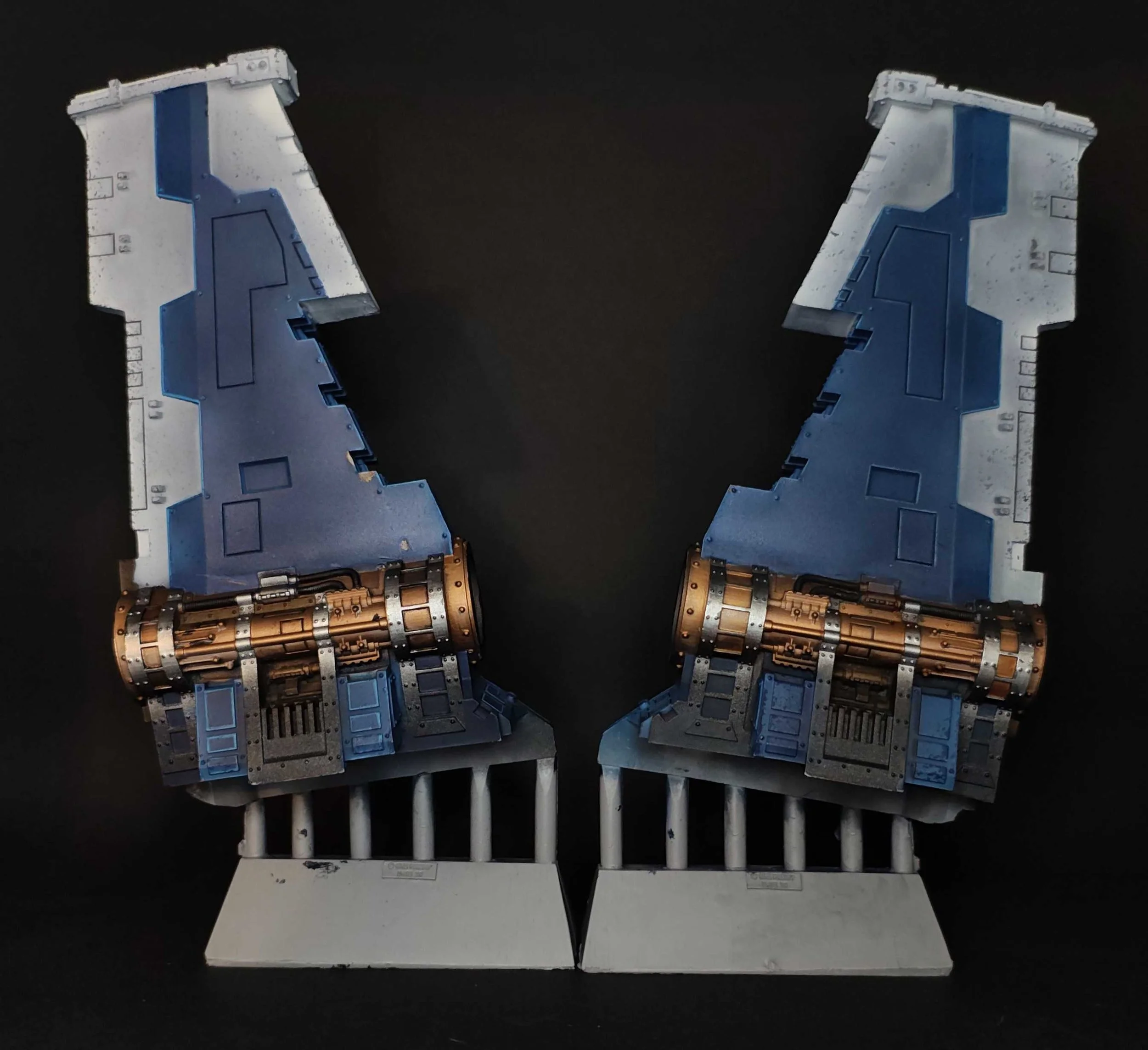 thunderhawk-gunship-wing-closeup2.jpg